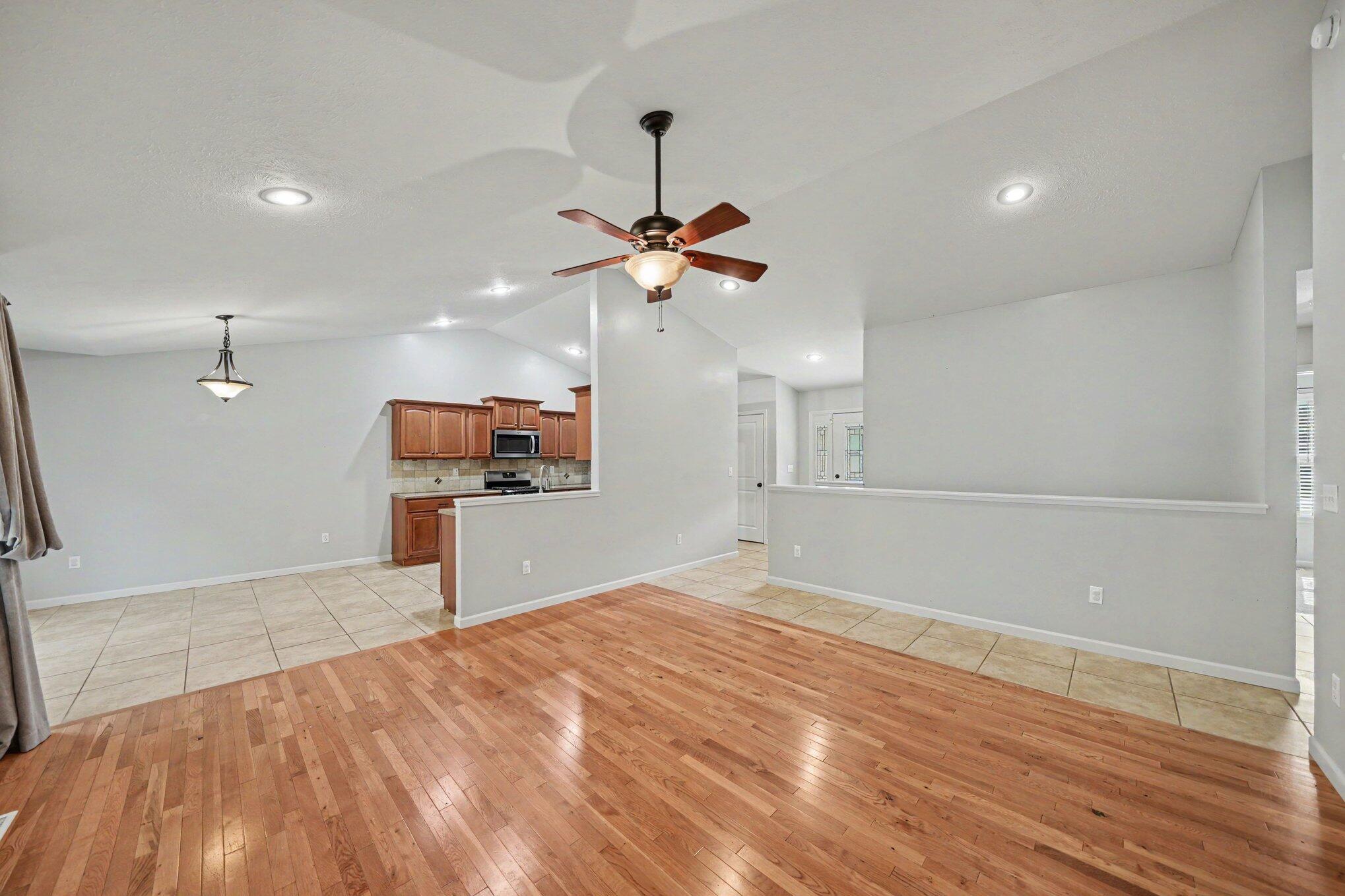 69862 Roy Drive Edwardsburg MI 49112