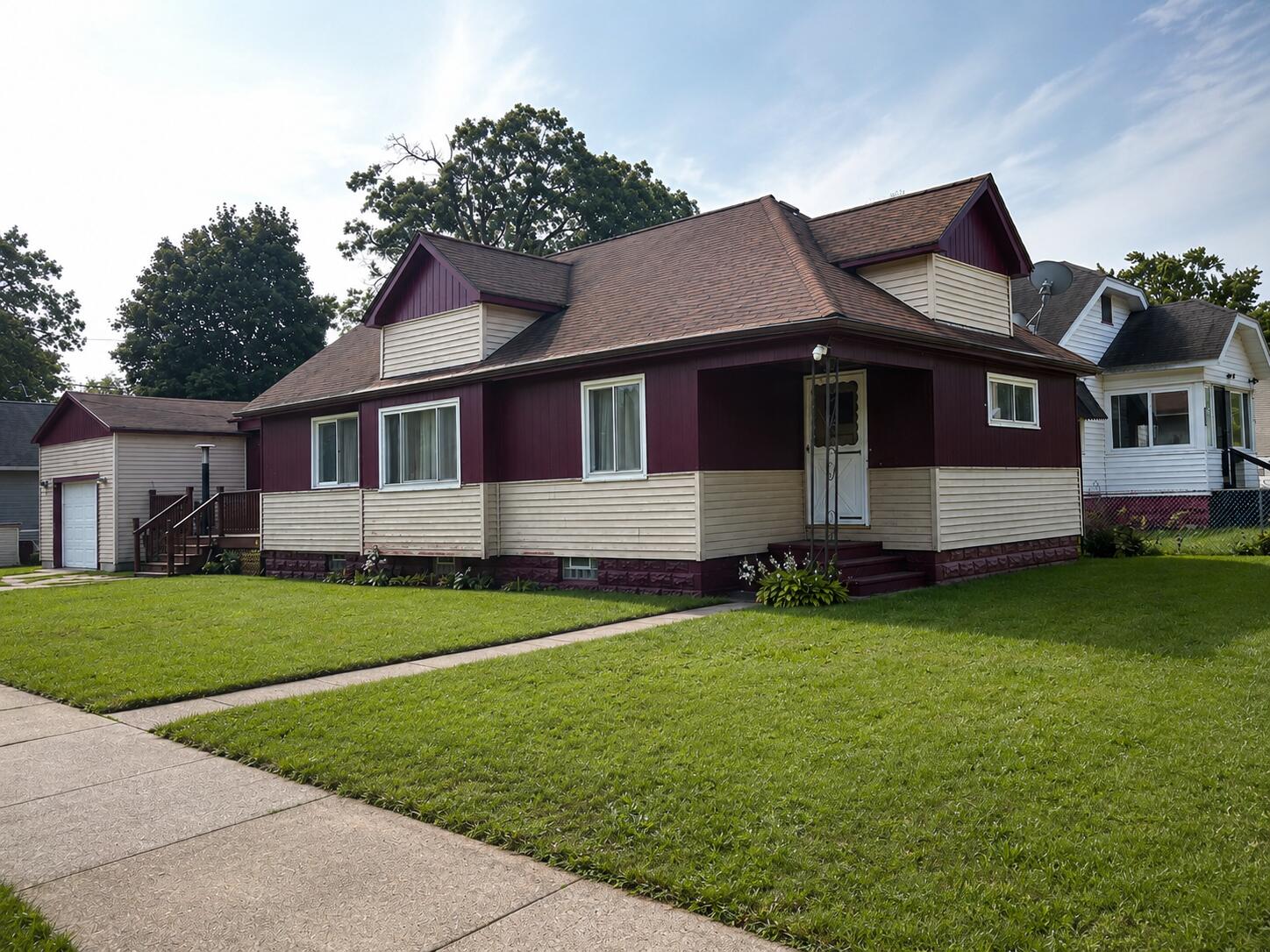 1910 Hoyt Street Muskegon MI 49442