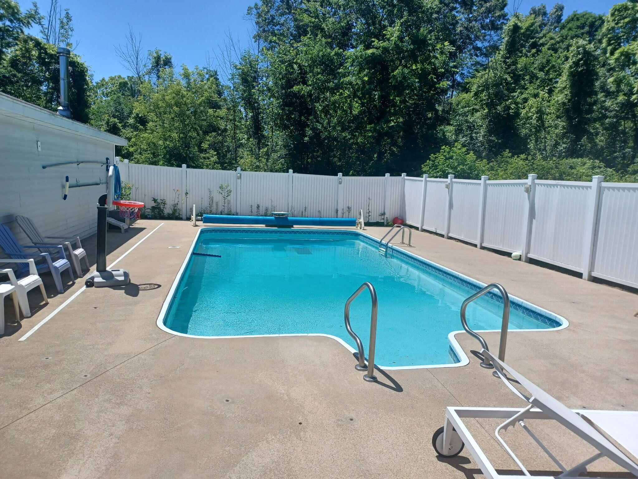 2552 56th Street Fennville MI 49408