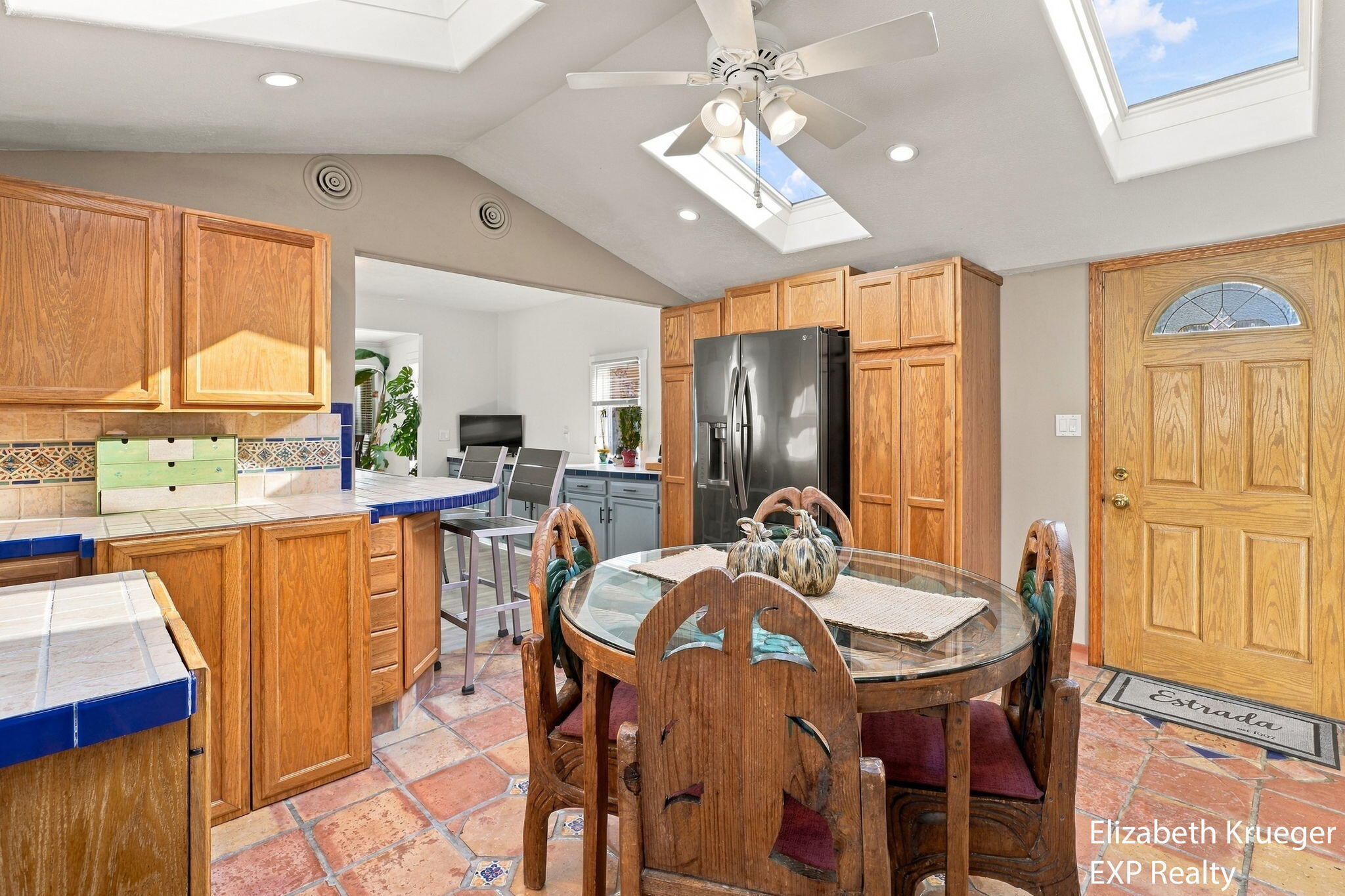 2552 56th Street Fennville MI 49408