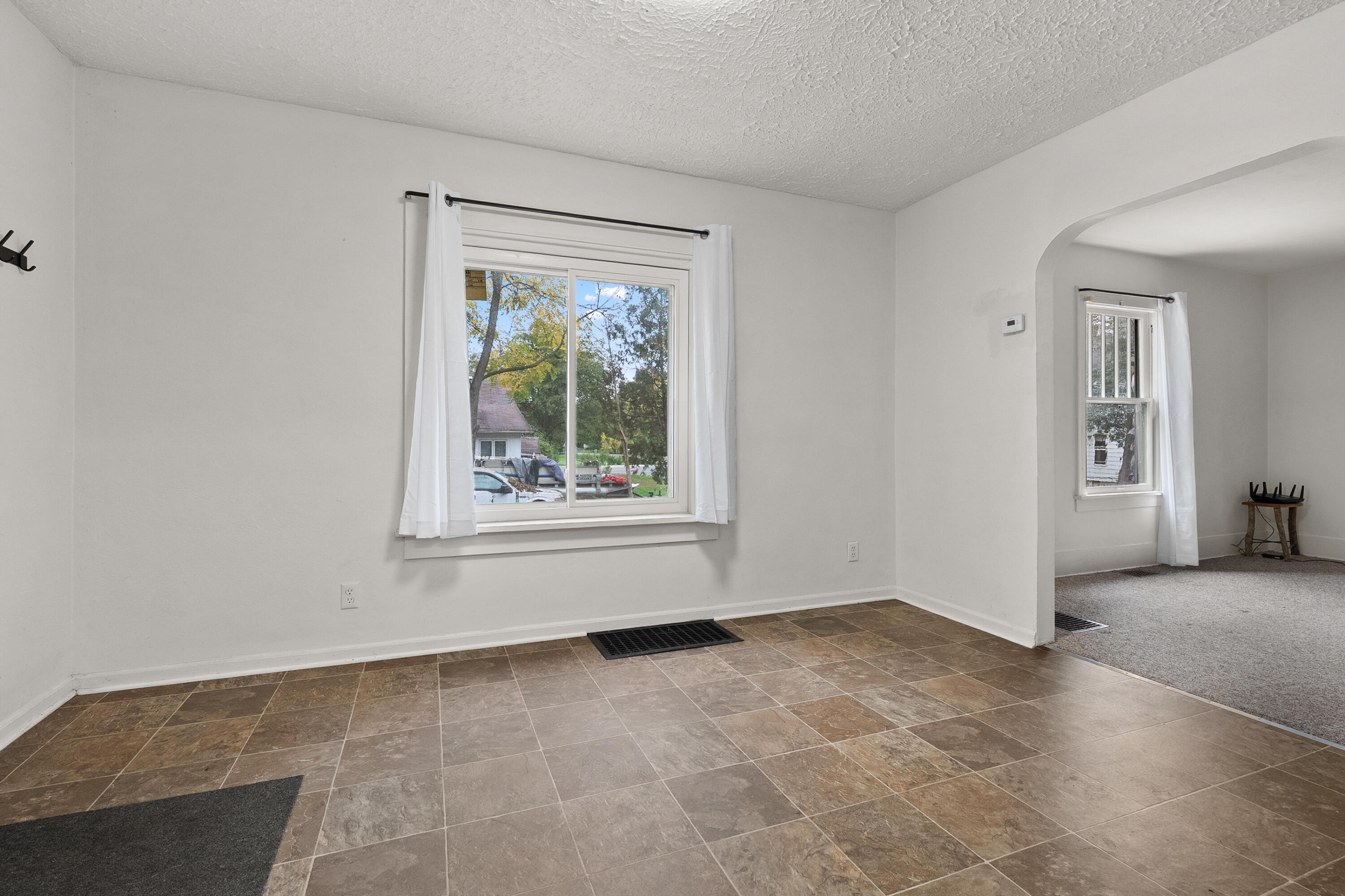 570 Harway Avenue Kalamazoo MI 49048