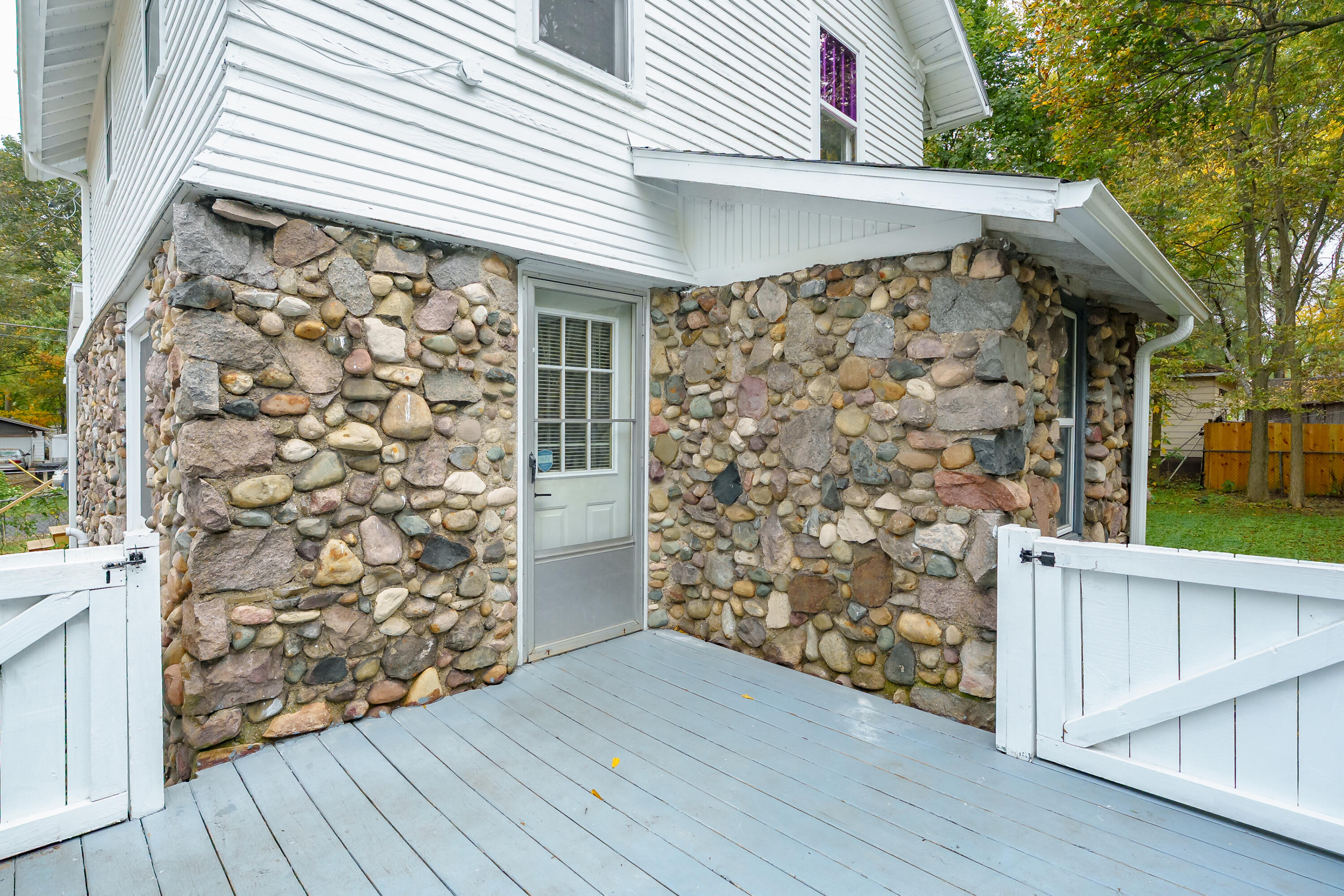 570 Harway Avenue Kalamazoo MI 49048