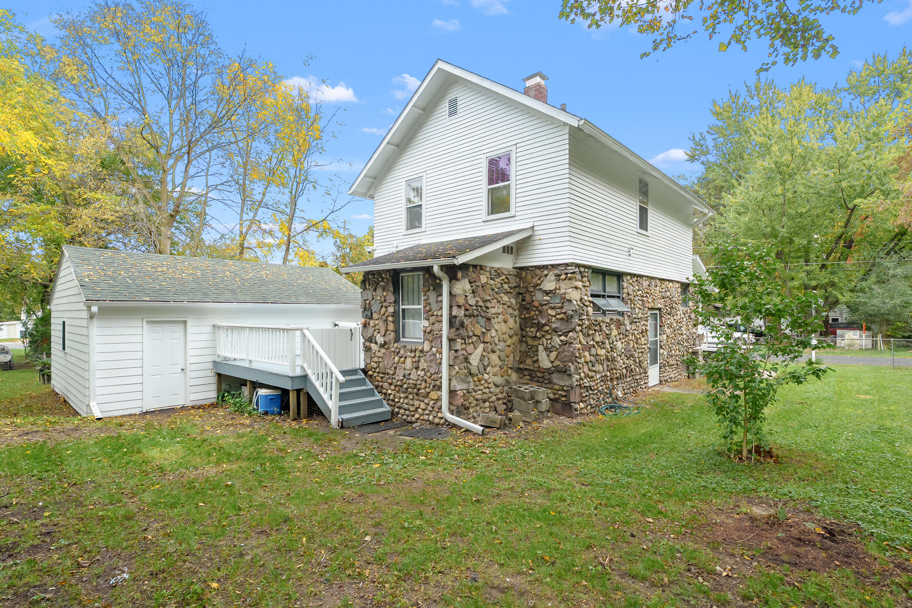 570 Harway Avenue Kalamazoo MI 49048