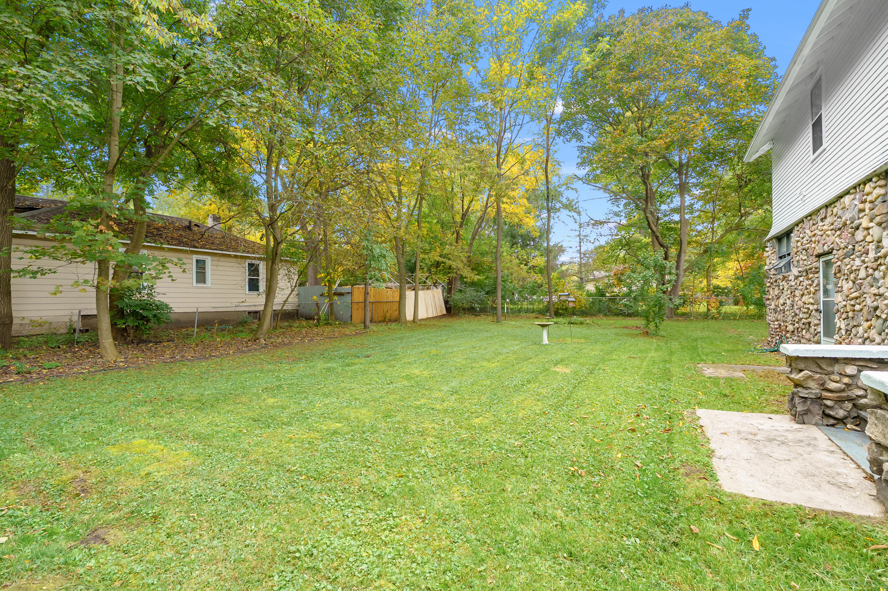 570 Harway Avenue Kalamazoo MI 49048