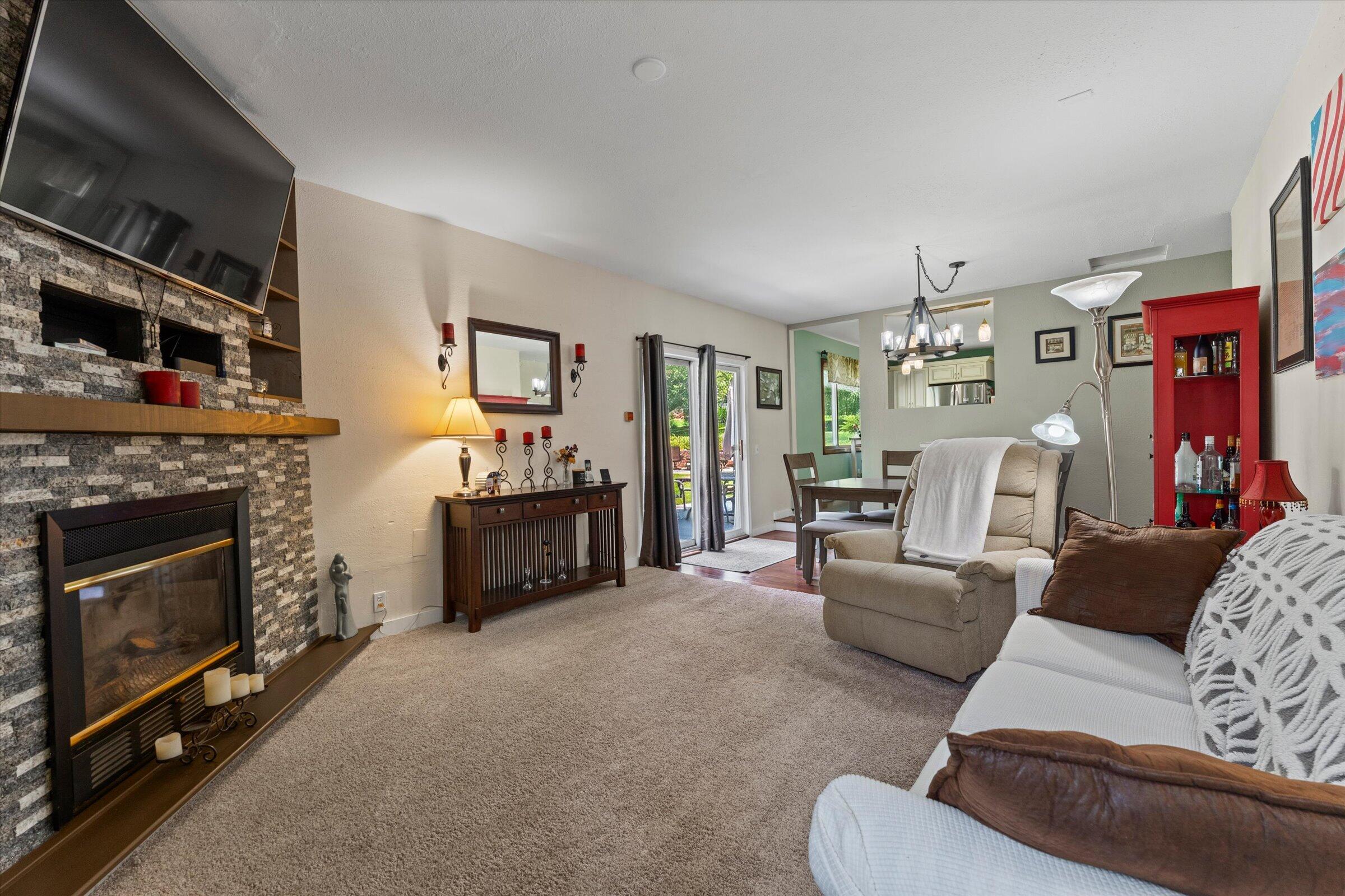 69601 Christiann Creek Drive Edwardsburg MI 49112