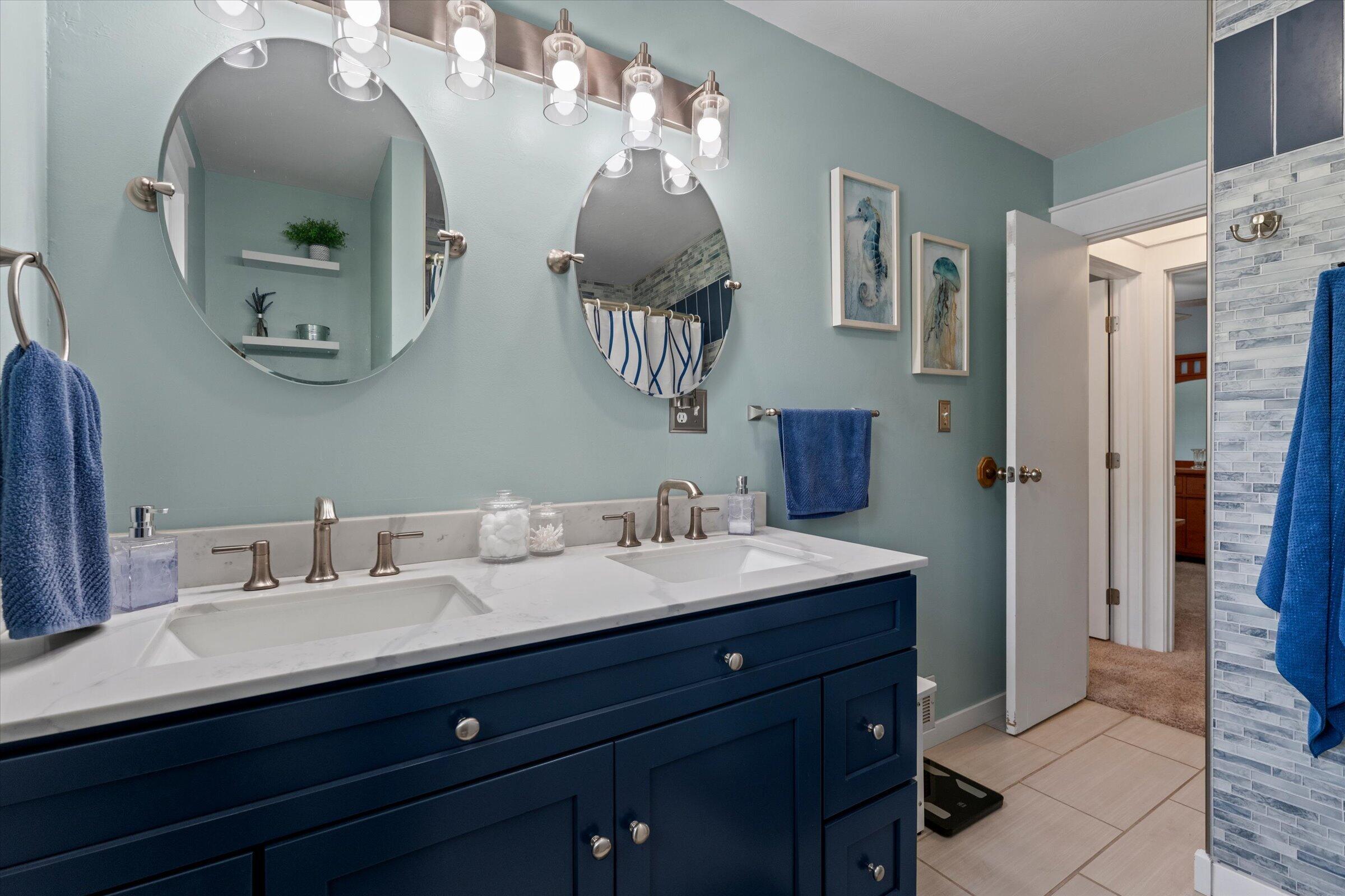 69601 Christiann Creek Drive Edwardsburg MI 49112