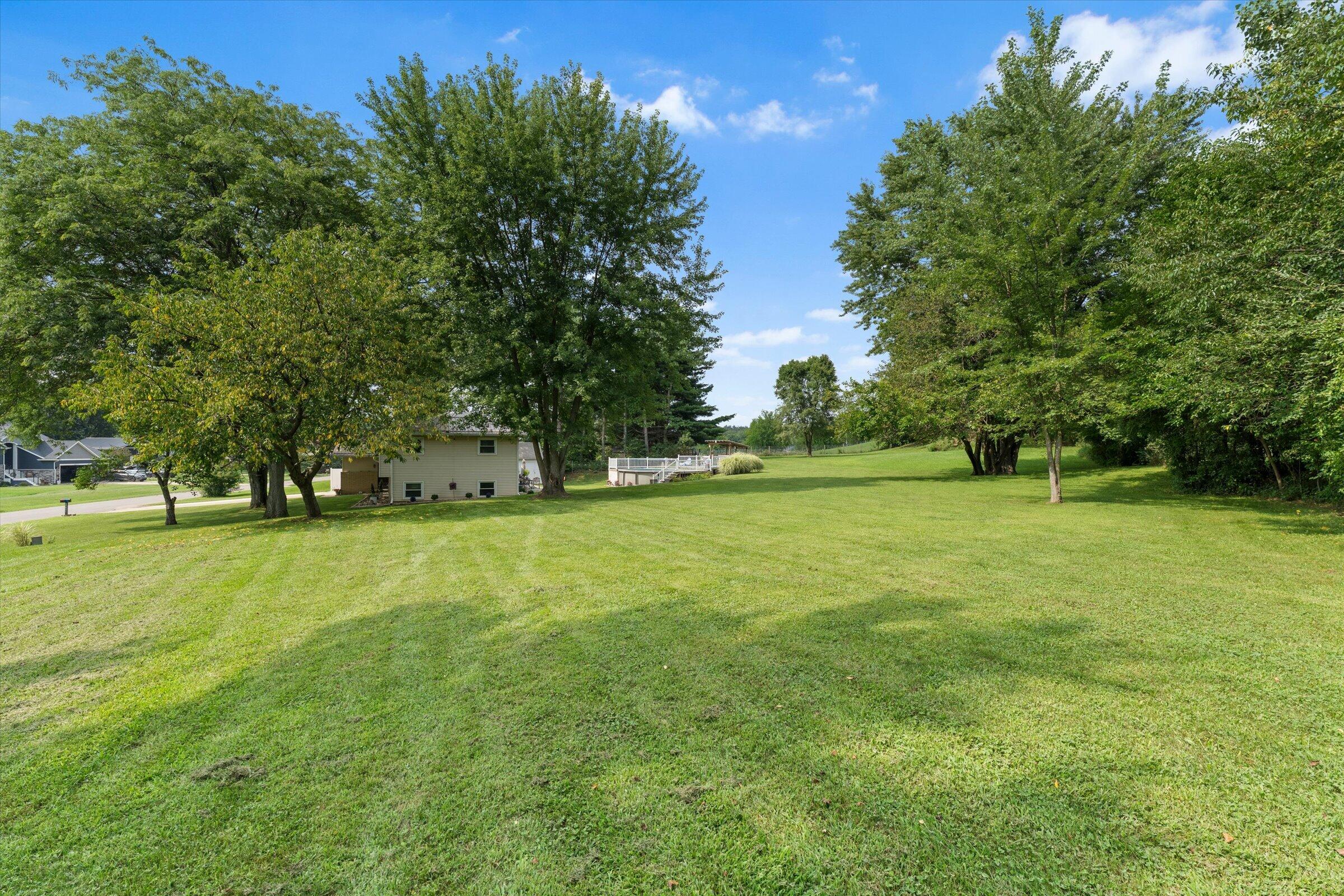 69601 Christiann Creek Drive Edwardsburg MI 49112