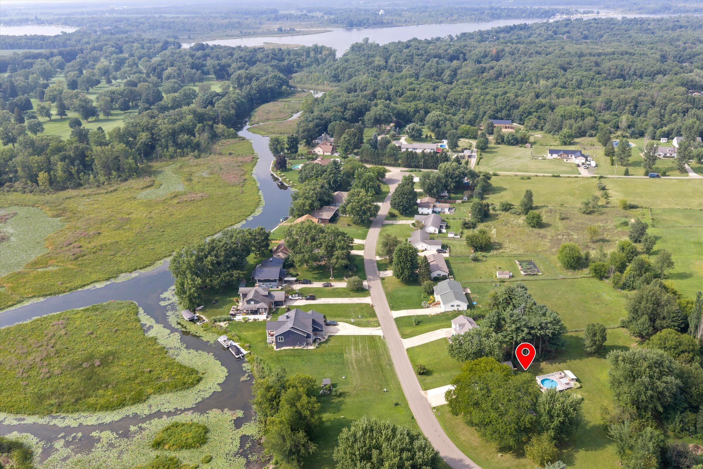 69601 Christiann Creek Drive Edwardsburg MI 49112