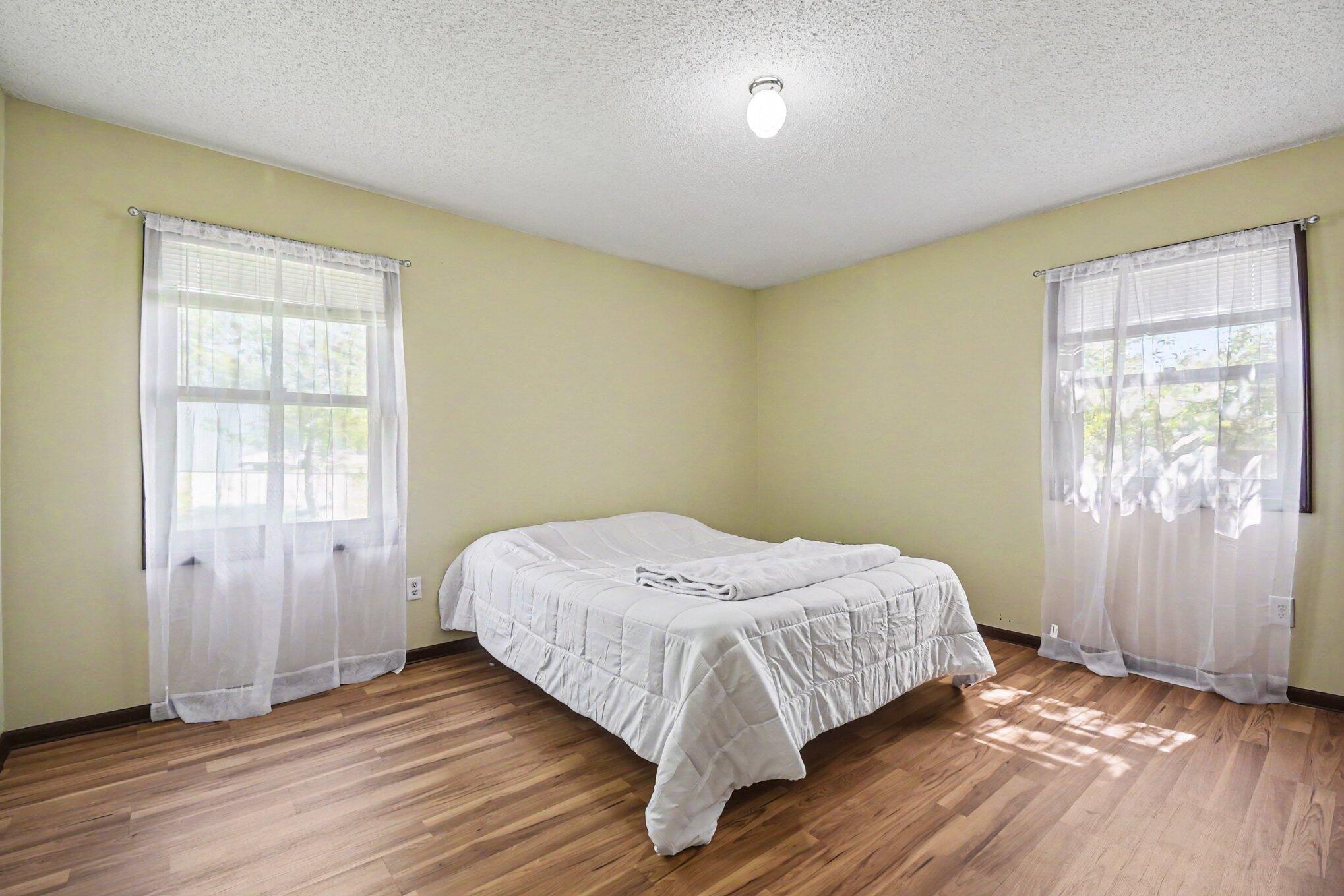 2670 Thorn Creek Street SE Grand Rapids MI 49508