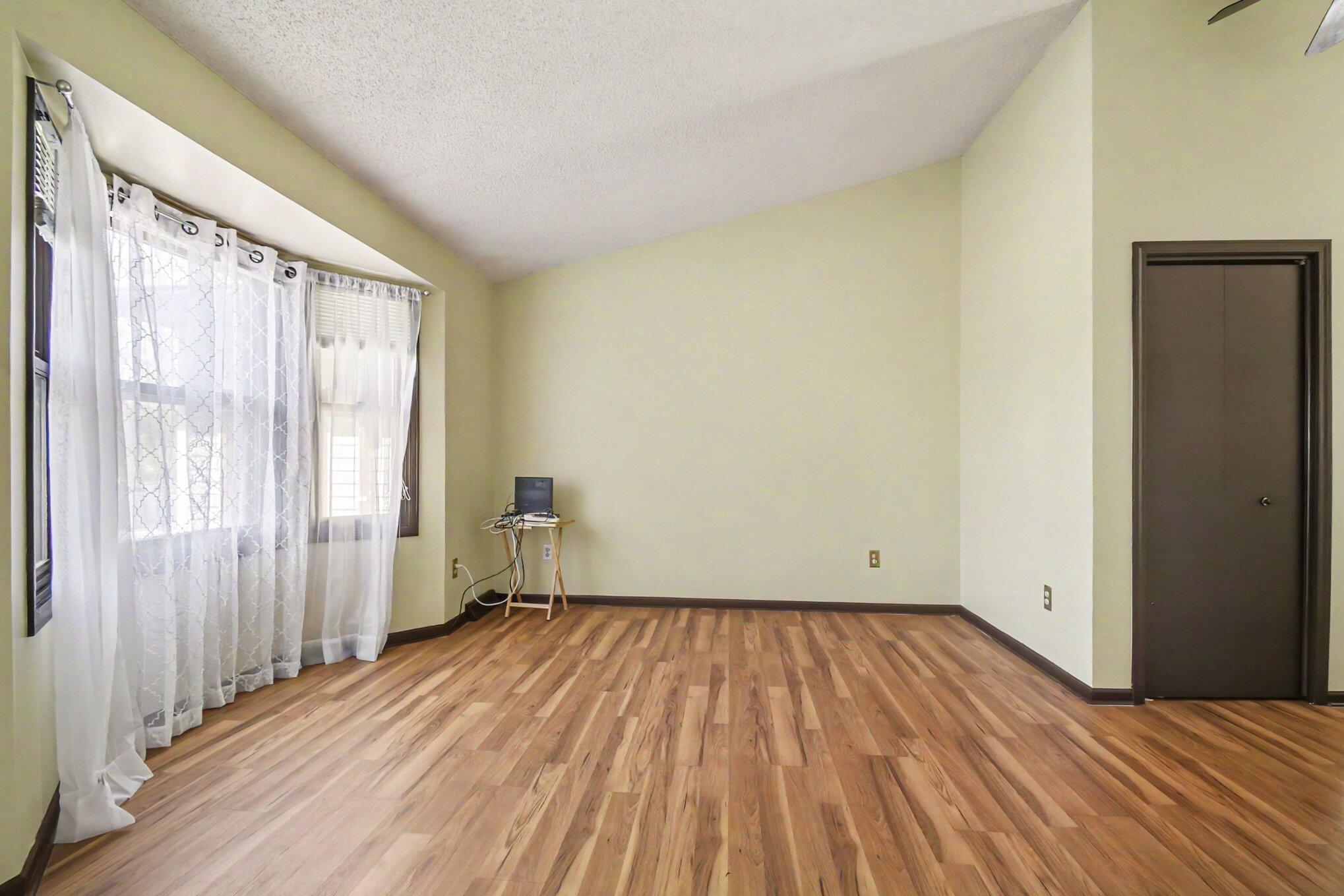 2670 Thorn Creek Street SE Grand Rapids MI 49508