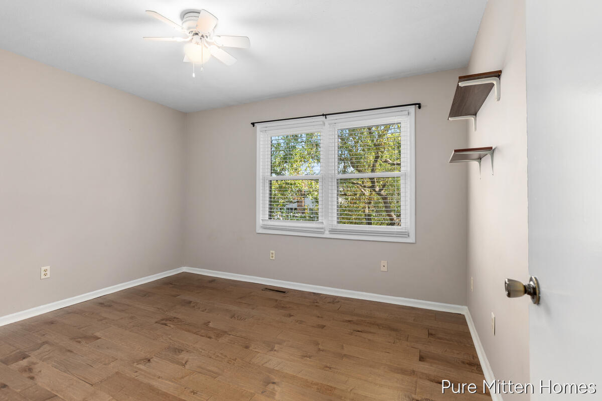 2047 Wolfboro Drive SE Grand Rapids MI 49508