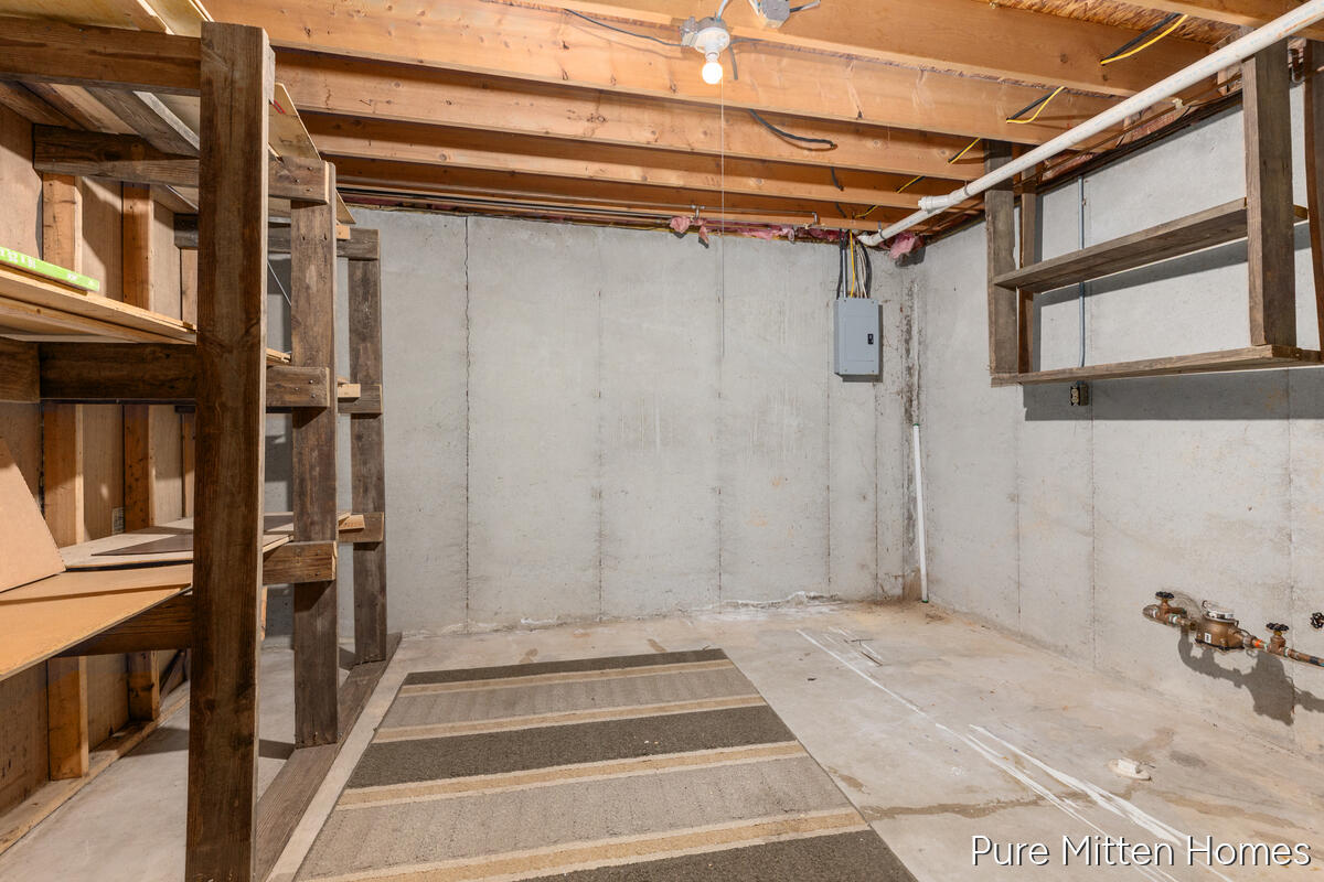 2047 Wolfboro Drive SE Grand Rapids MI 49508