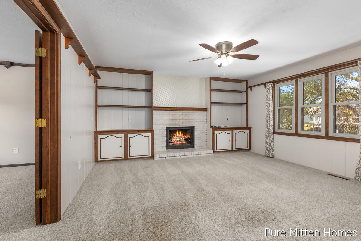 2047 Wolfboro Drive SE Grand Rapids MI 49508