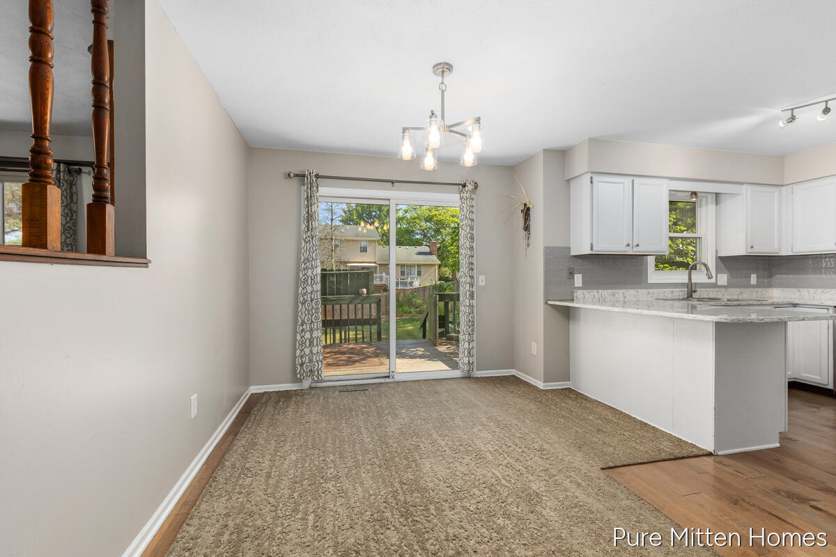 2047 Wolfboro Drive SE Grand Rapids MI 49508