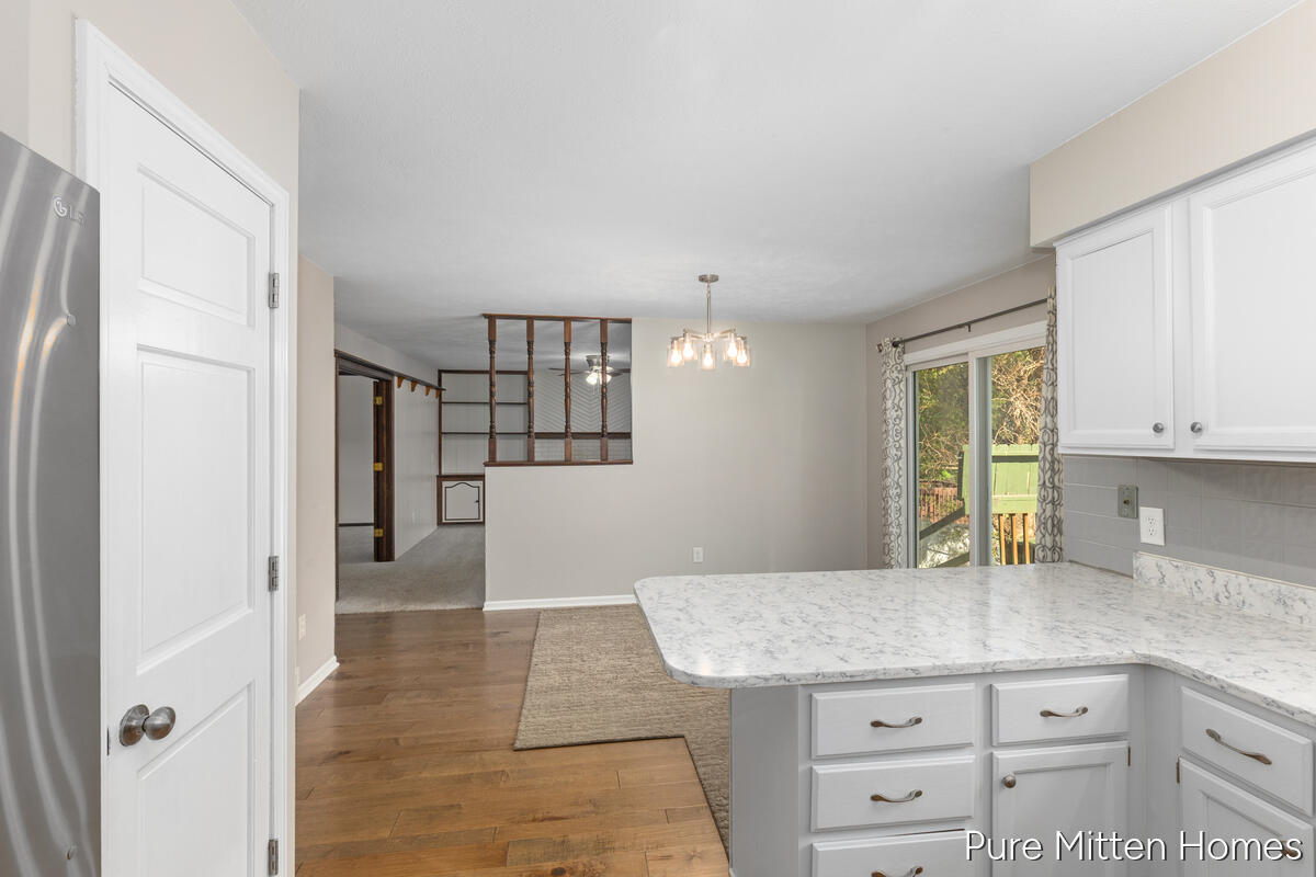2047 Wolfboro Drive SE Grand Rapids MI 49508