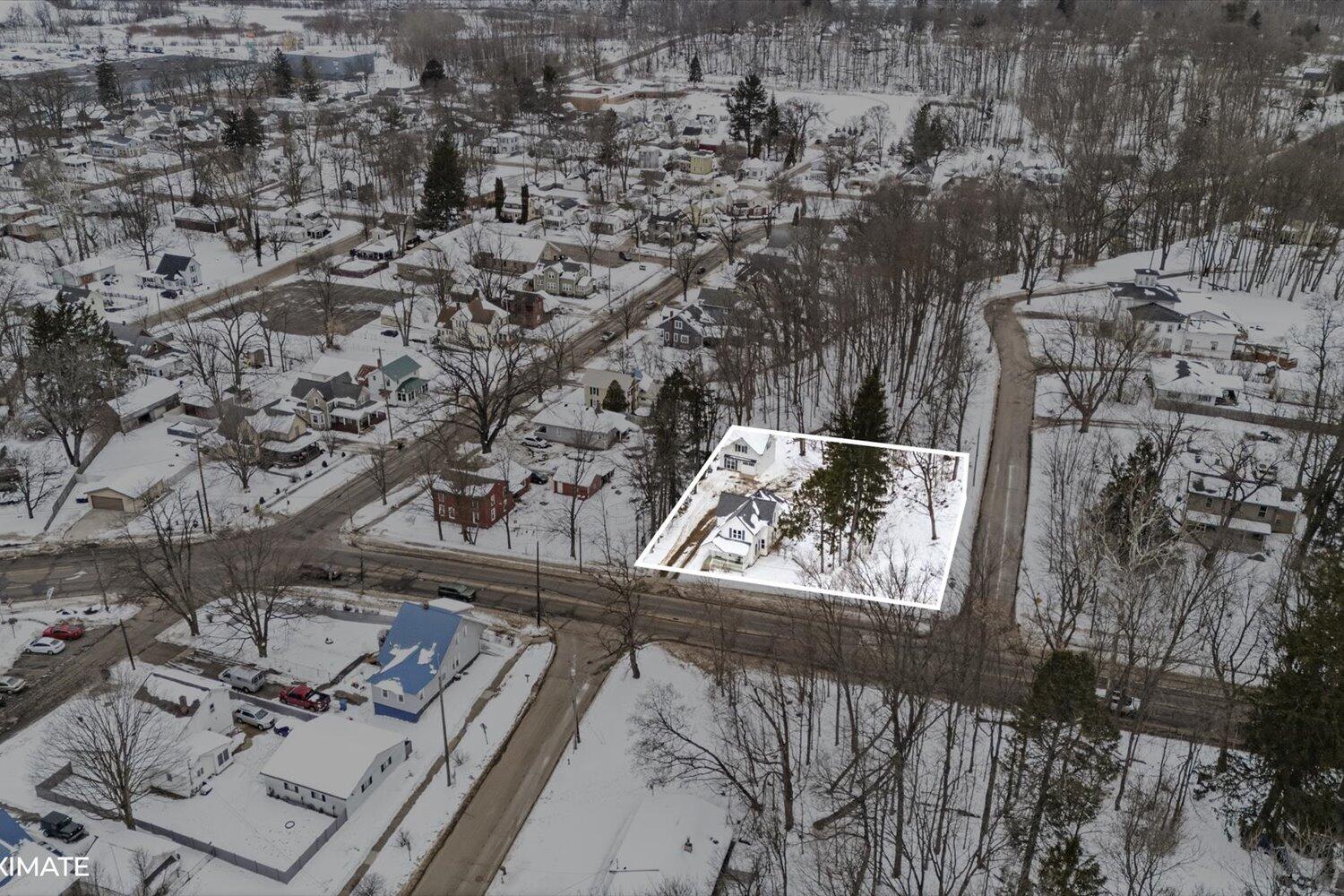 301 Grand Street Allegan MI 49010