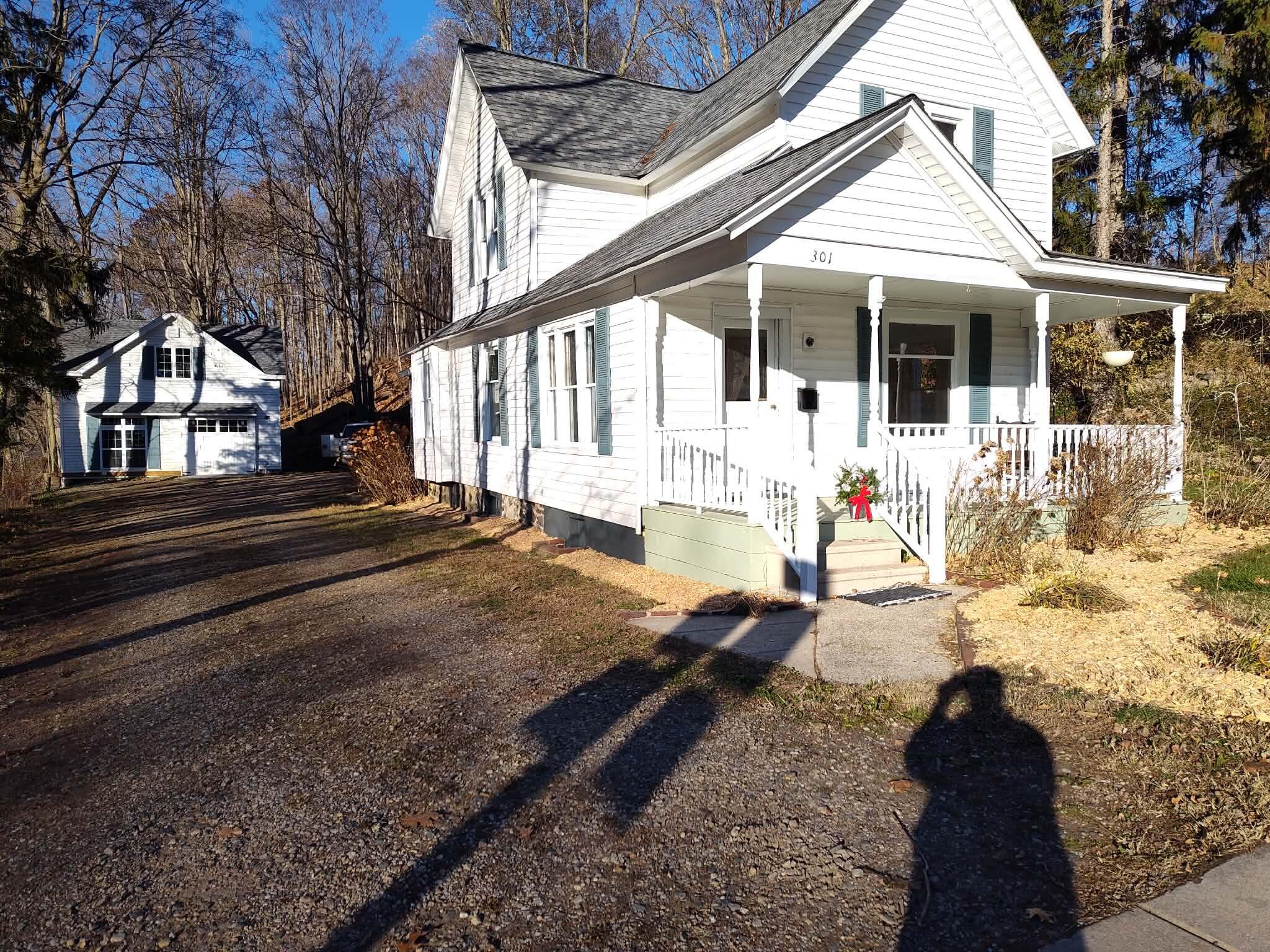 301 Grand Street Allegan MI 49010