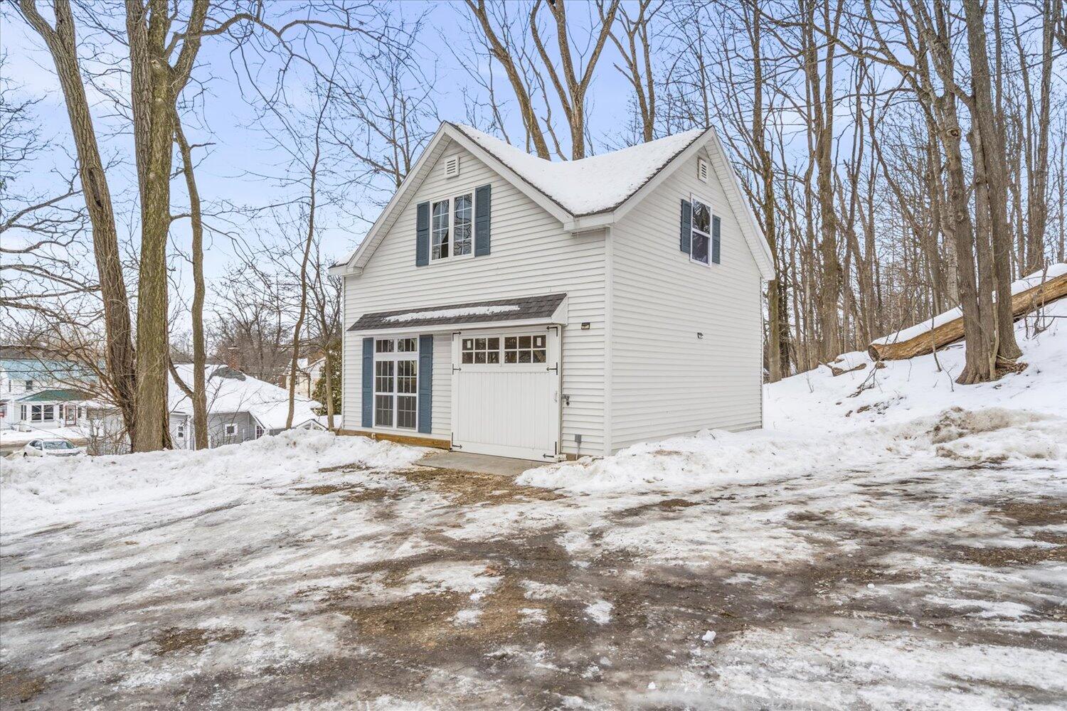 301 Grand Street Allegan MI 49010