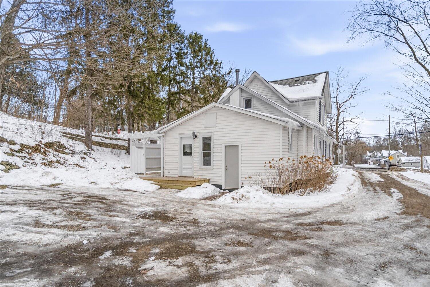 301 Grand Street Allegan MI 49010