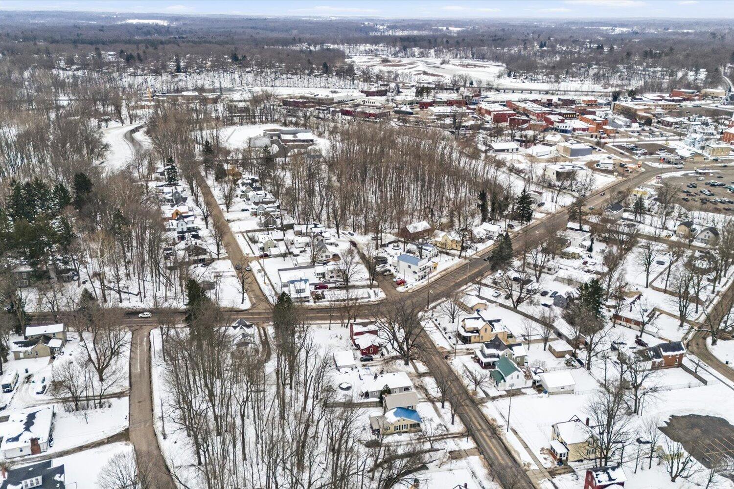 301 Grand Street Allegan MI 49010