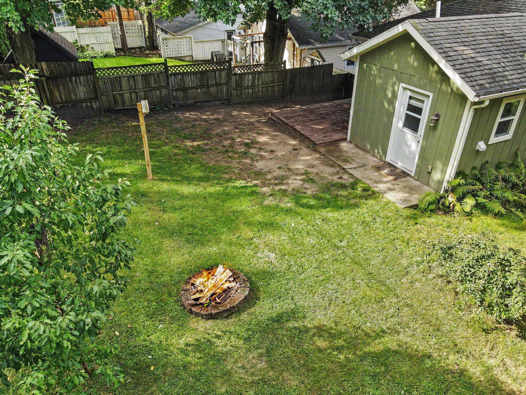 6688 Echo Drive NE Rockford MI 49341