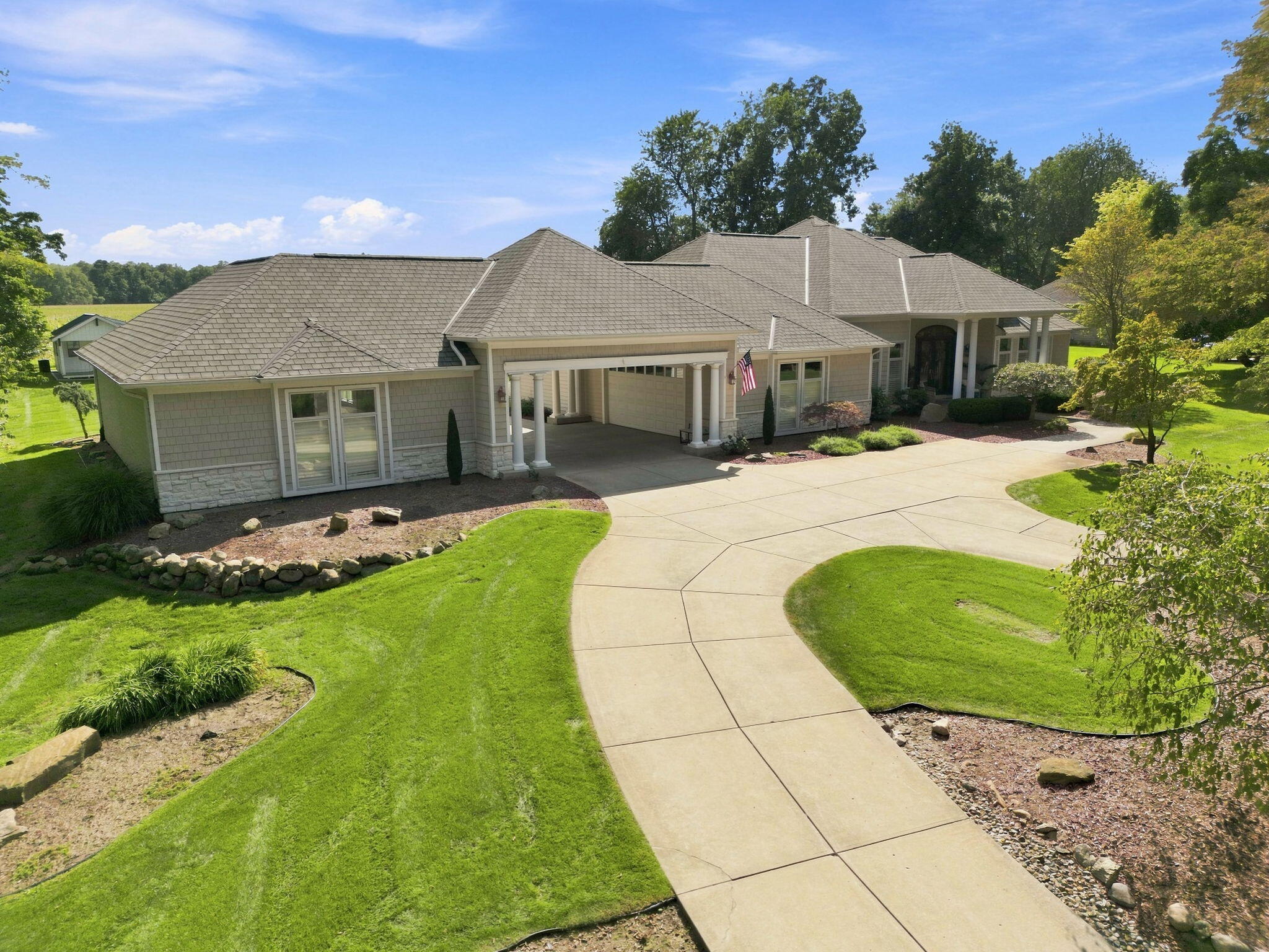 1920 High Meadow S Niles MI 49120