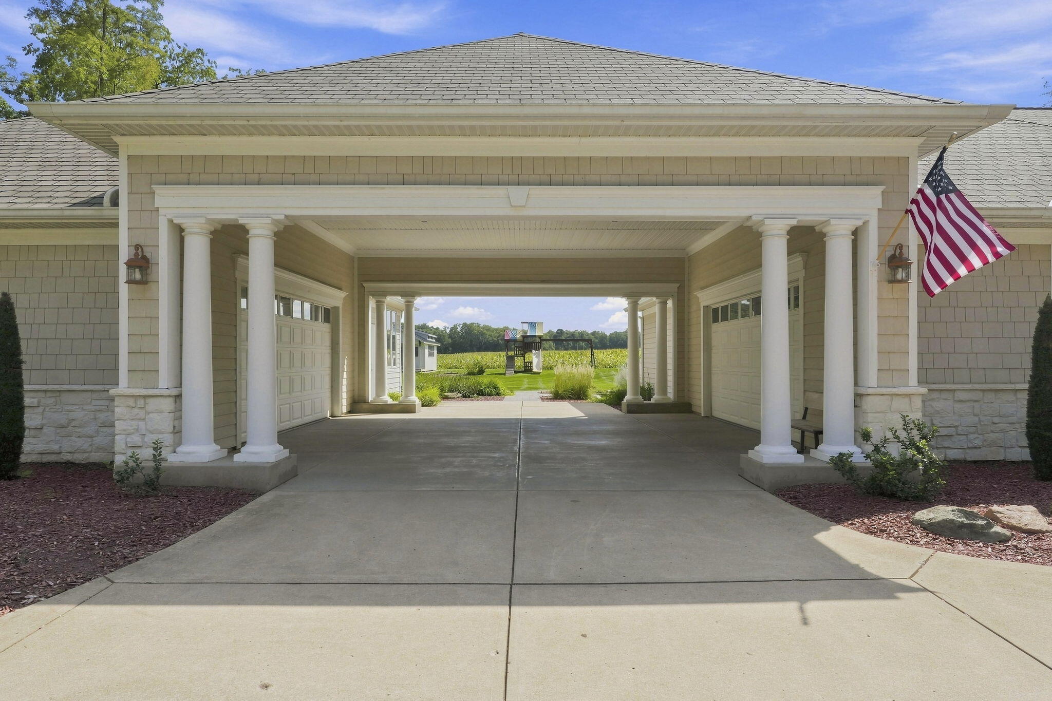 1920 High Meadow S Niles MI 49120