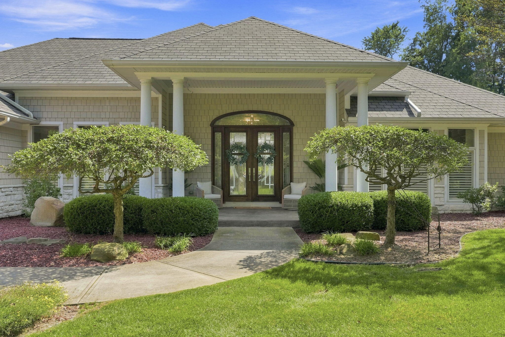 1920 High Meadow S Niles MI 49120