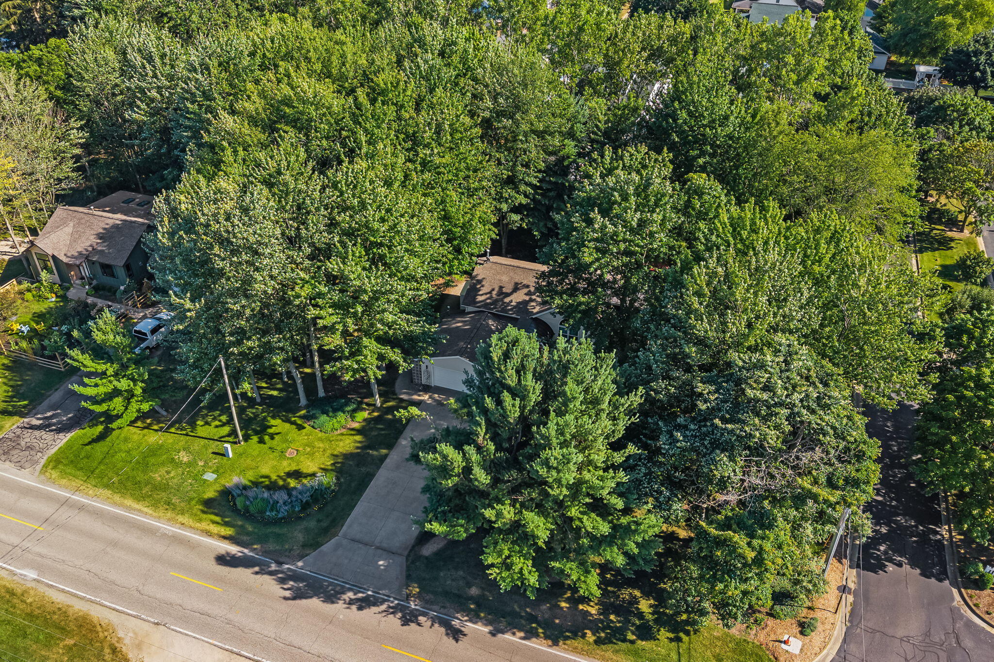 6806 Wiley Road Douglas MI 49406