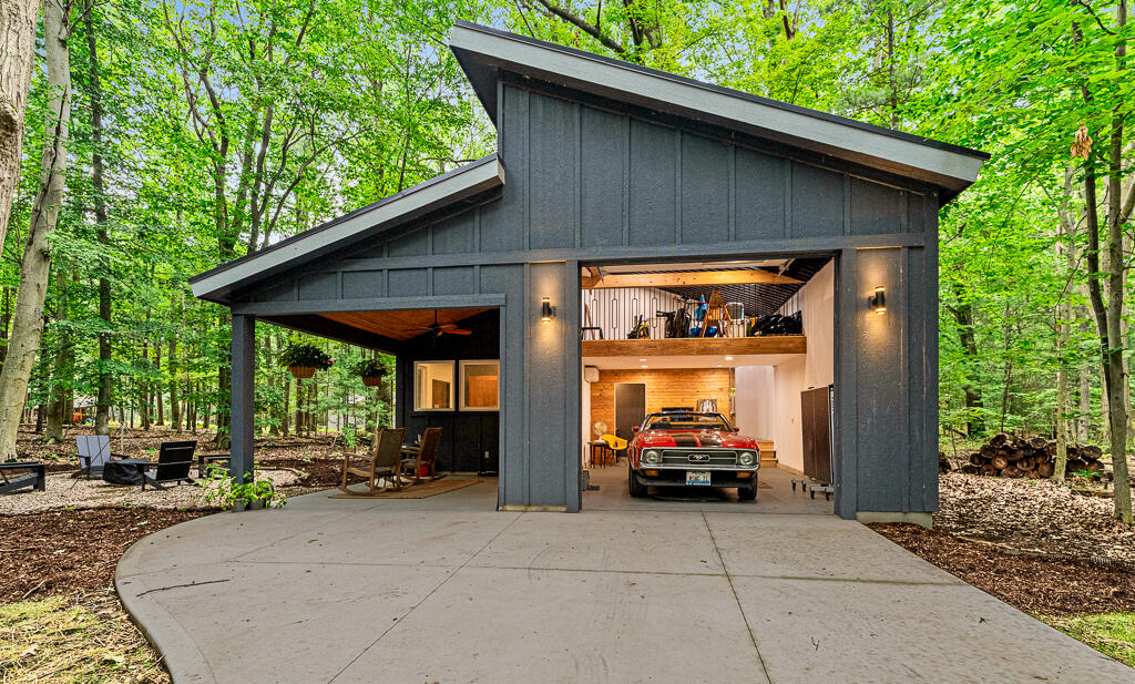 16275 Riley Street Holland MI 49424