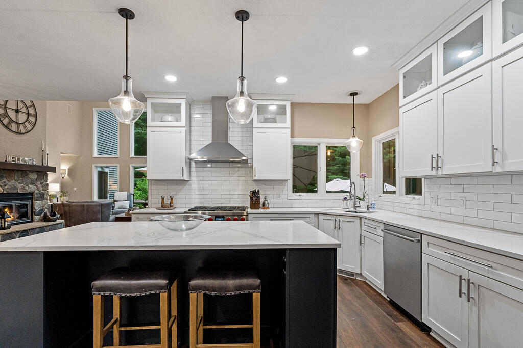 16275 Riley Street Holland MI 49424