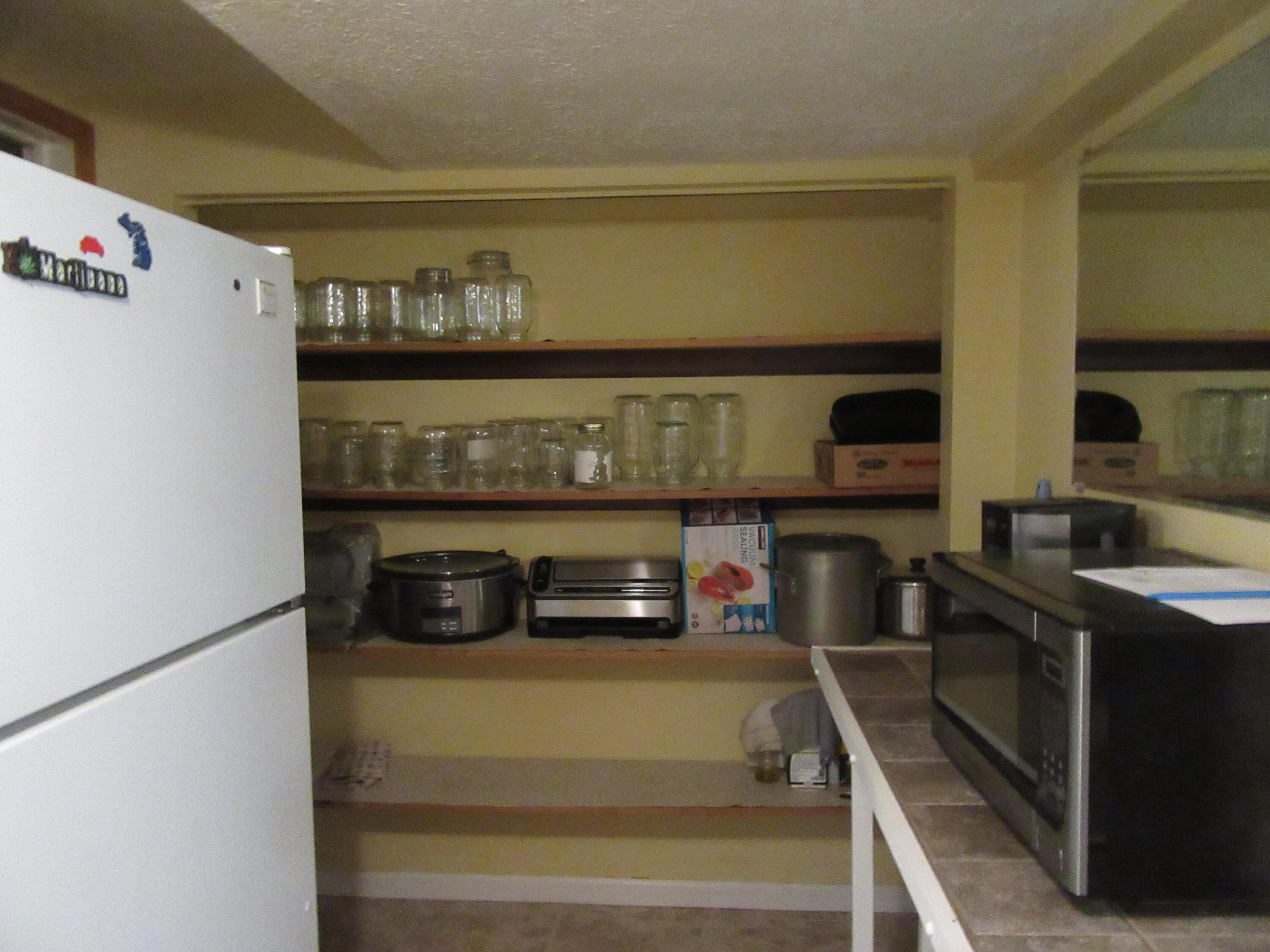 9552 Pine Street Bridgman MI 49106