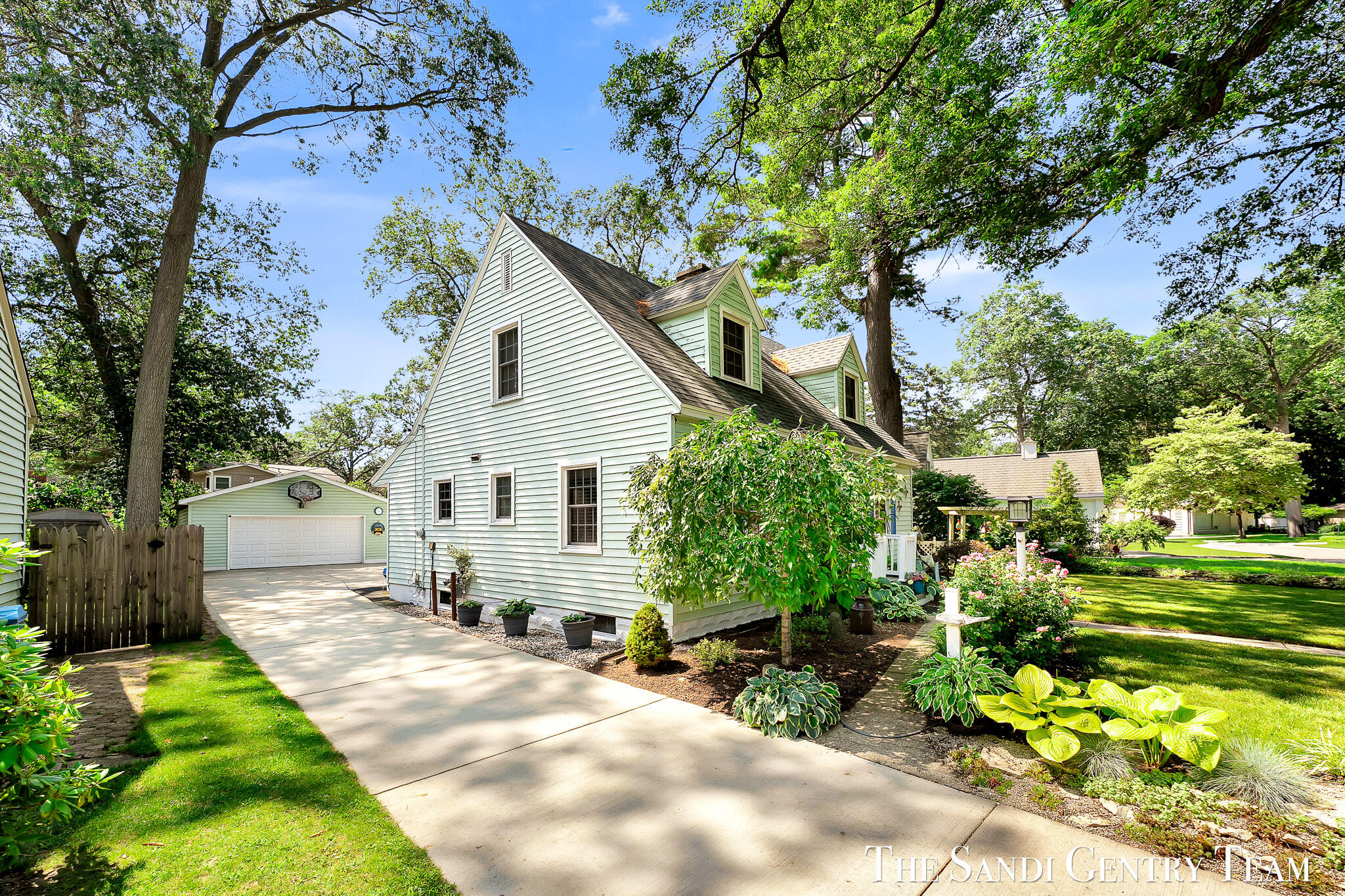 2308 Westwood Street Muskegon MI 49441