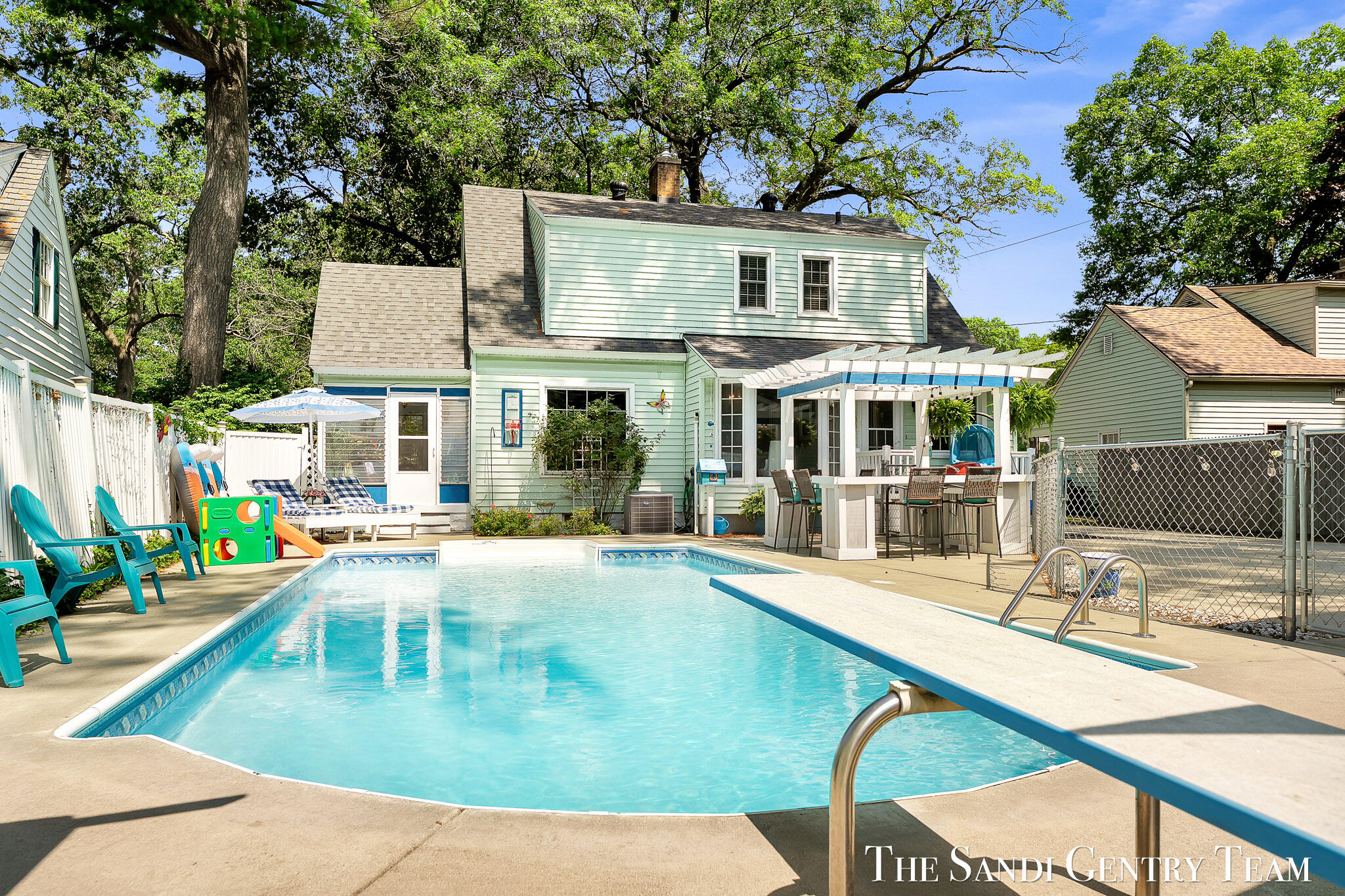 2308 Westwood Street Muskegon MI 49441