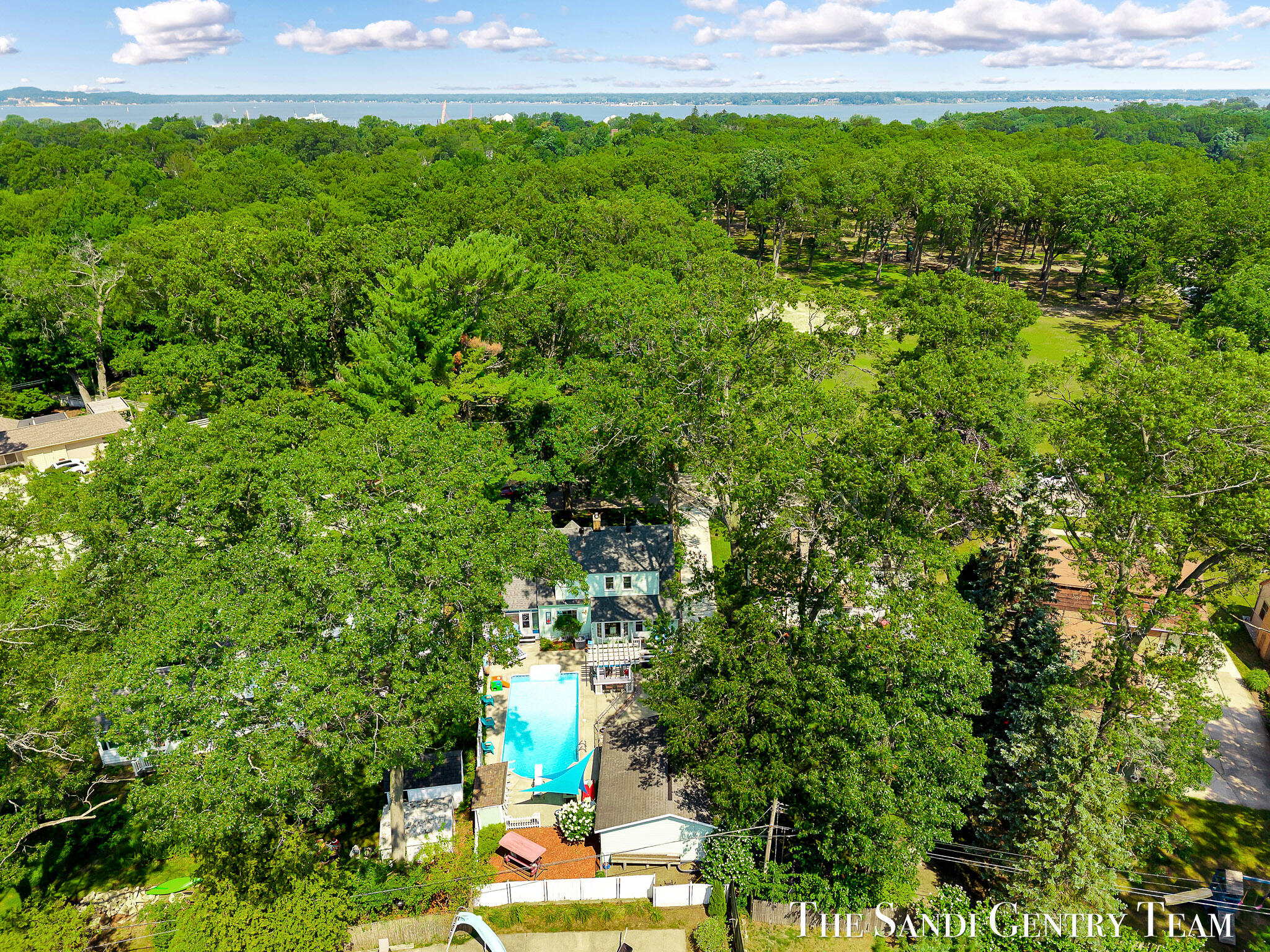 2308 Westwood Street Muskegon MI 49441