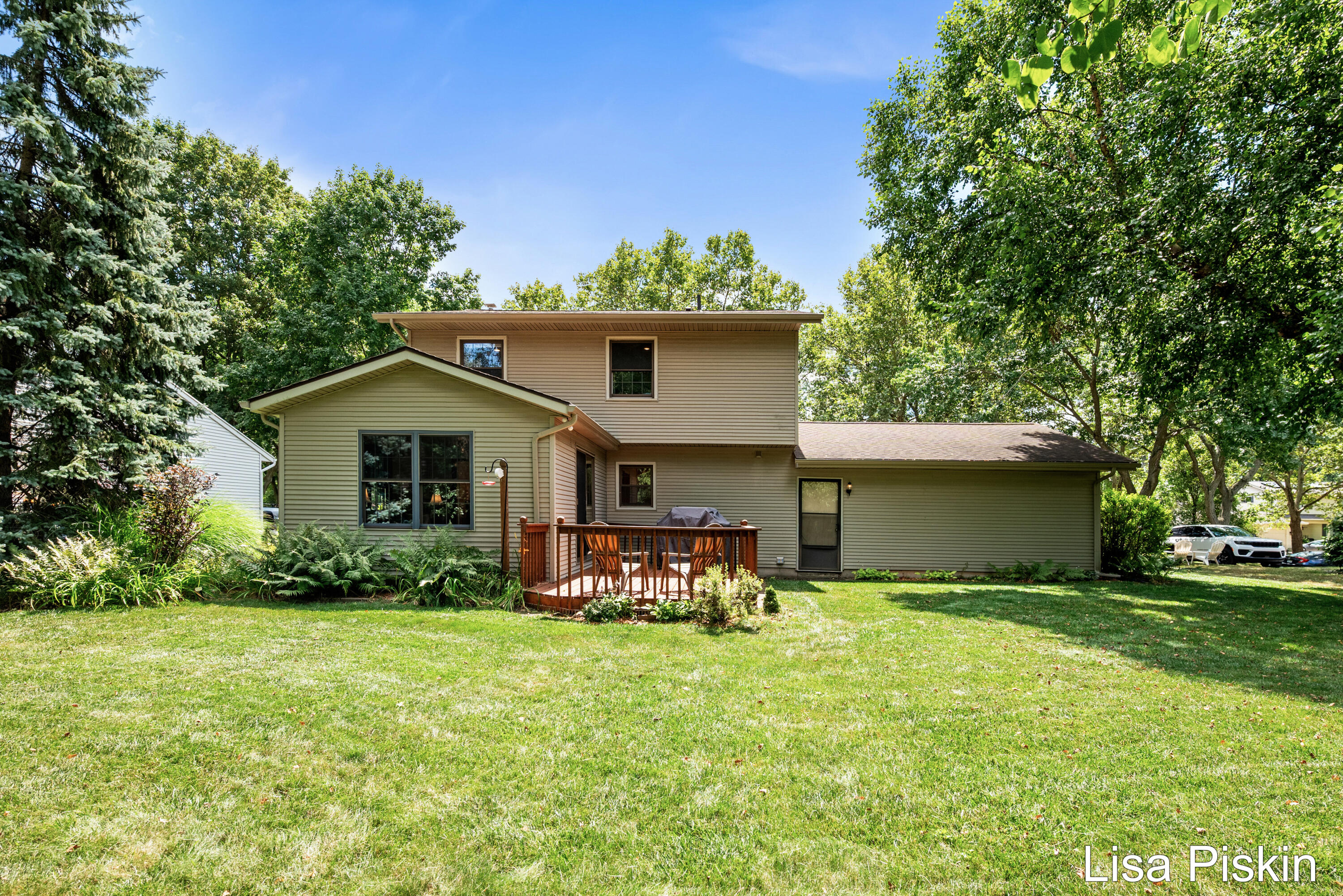 2509 Argus Drive SE Grand Rapids MI 49546