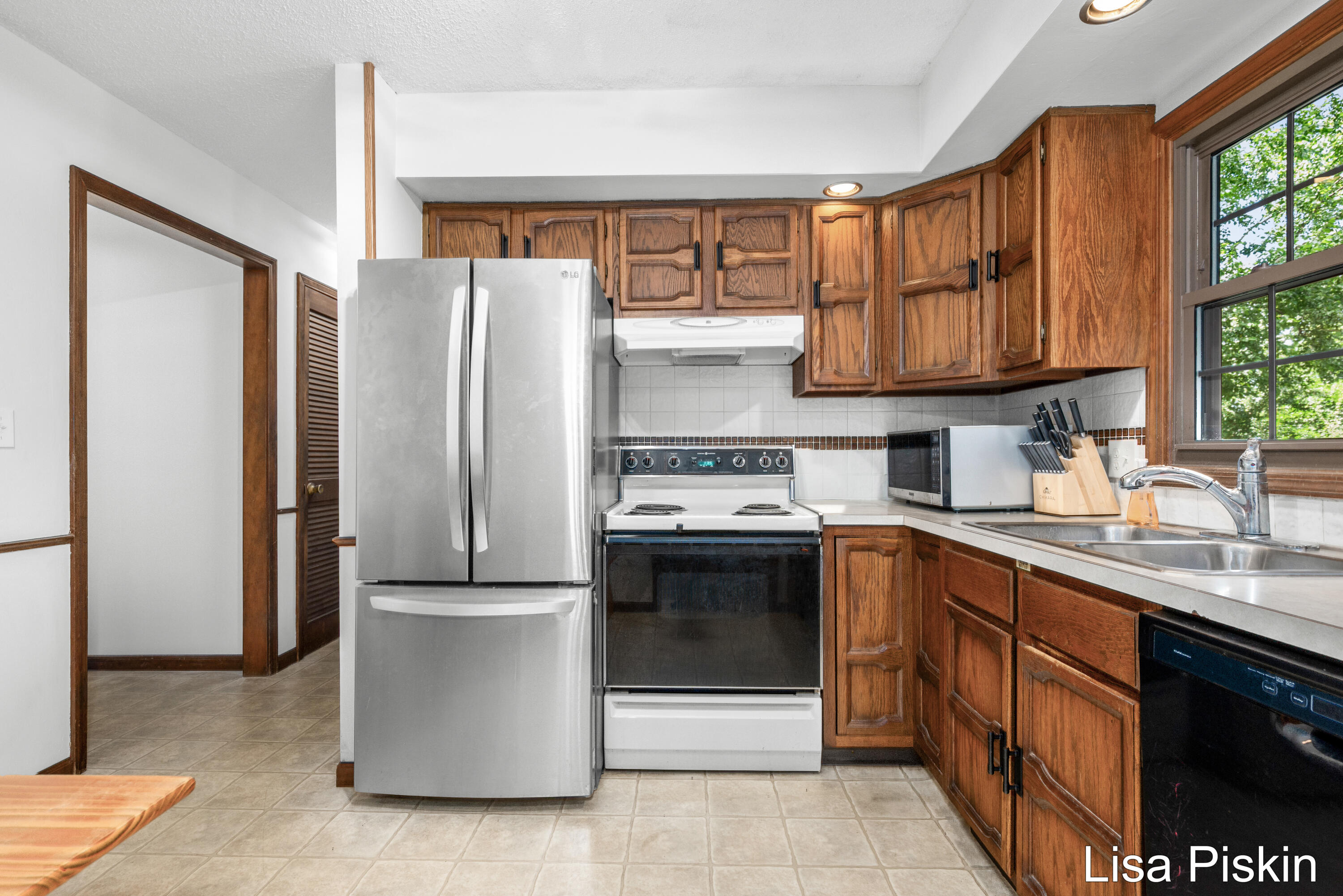 2509 Argus Drive SE Grand Rapids MI 49546