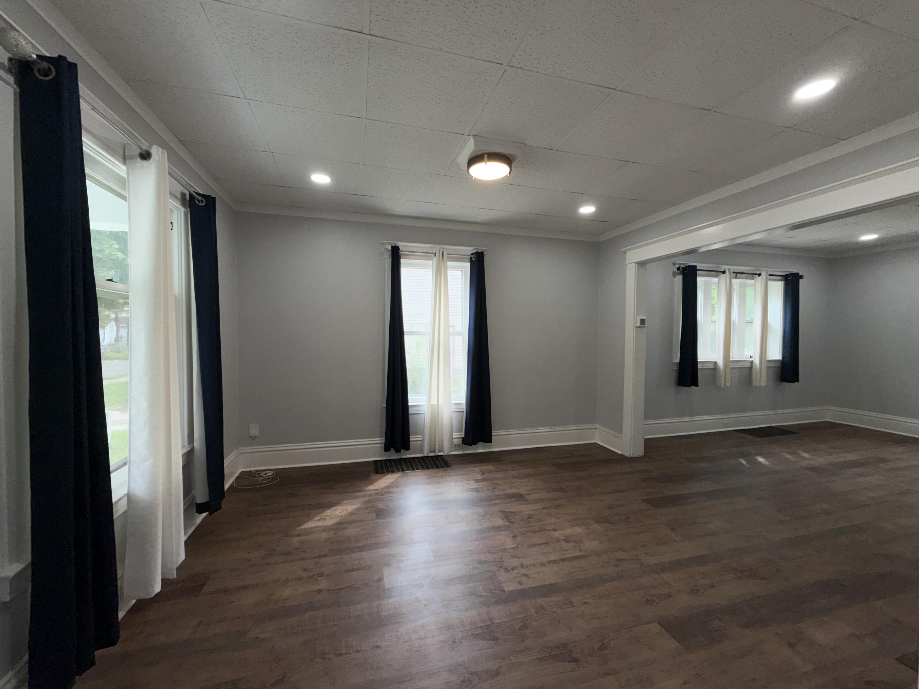 1127 Niagara Avenue SE Grand Rapids MI 49507
