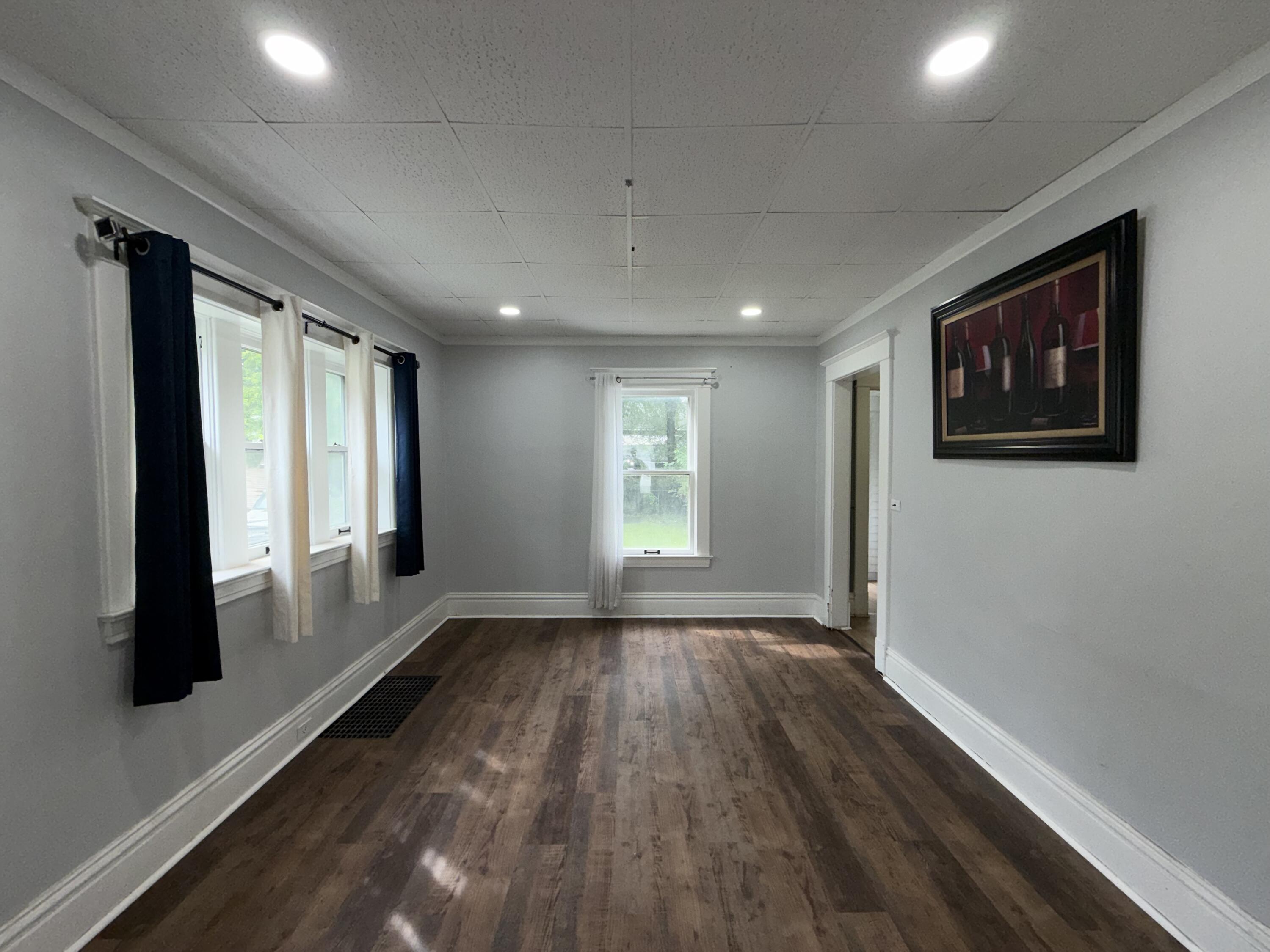 1127 Niagara Avenue SE Grand Rapids MI 49507