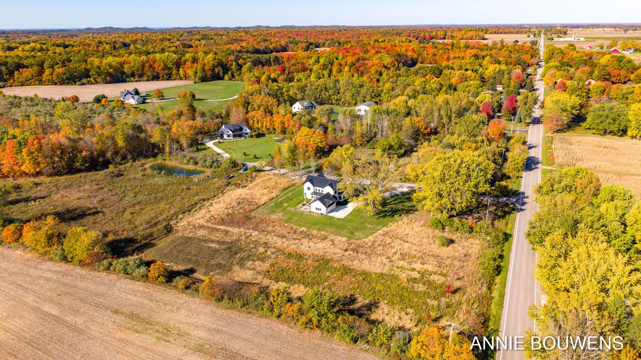 6008 Hidden Creek Trail Hamilton MI 49419