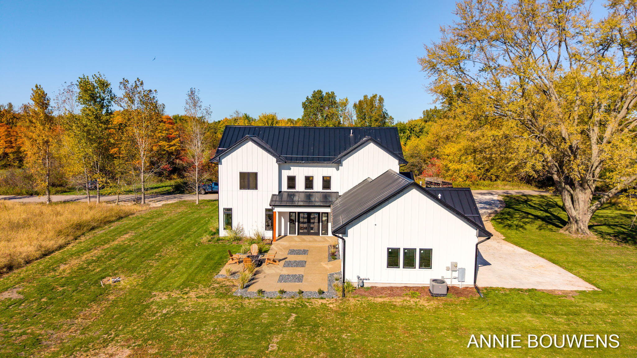 6008 Hidden Creek Trail Hamilton MI 49419