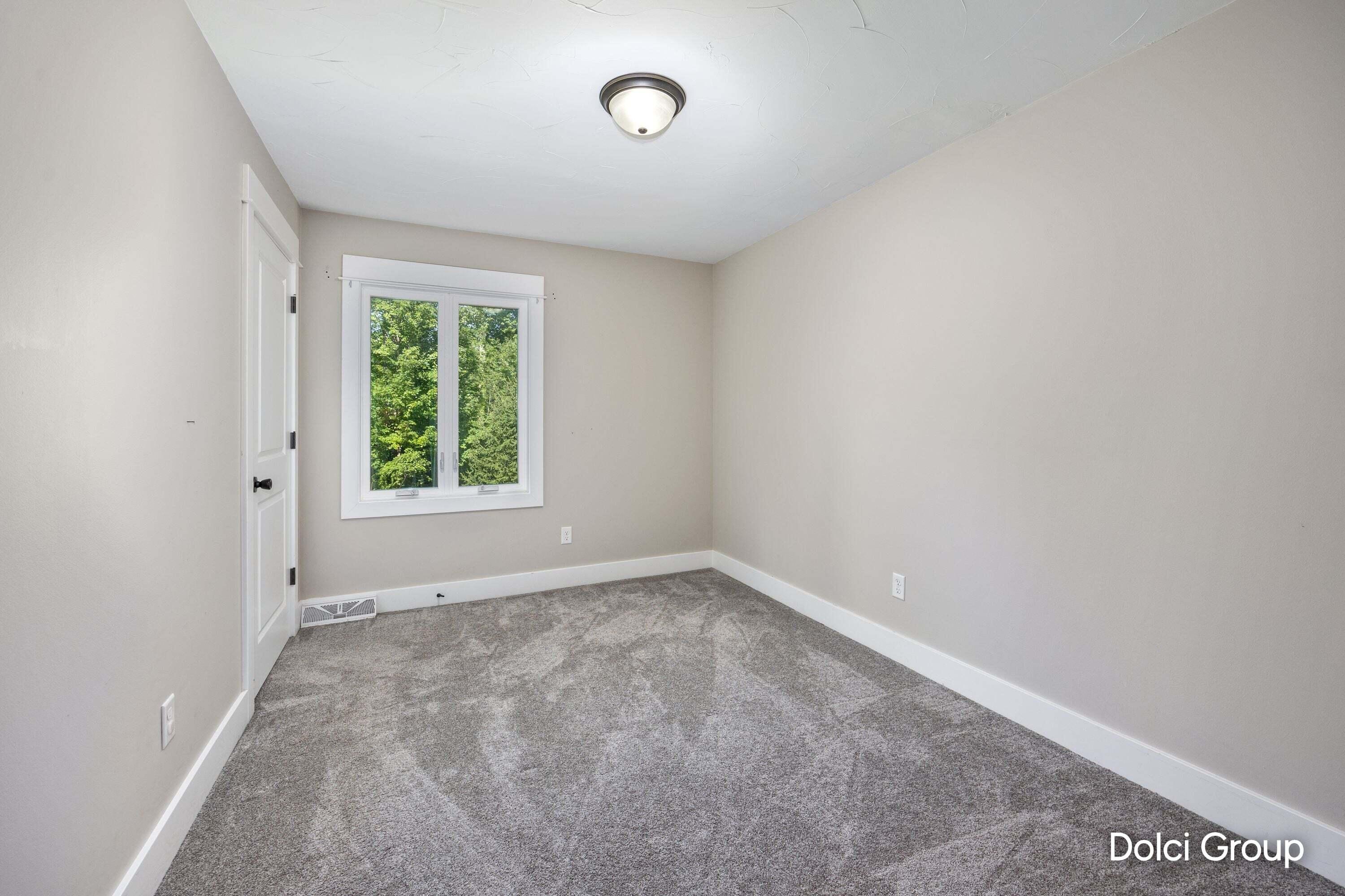 2198 Trillium Lane NW Grand Rapids MI 49534