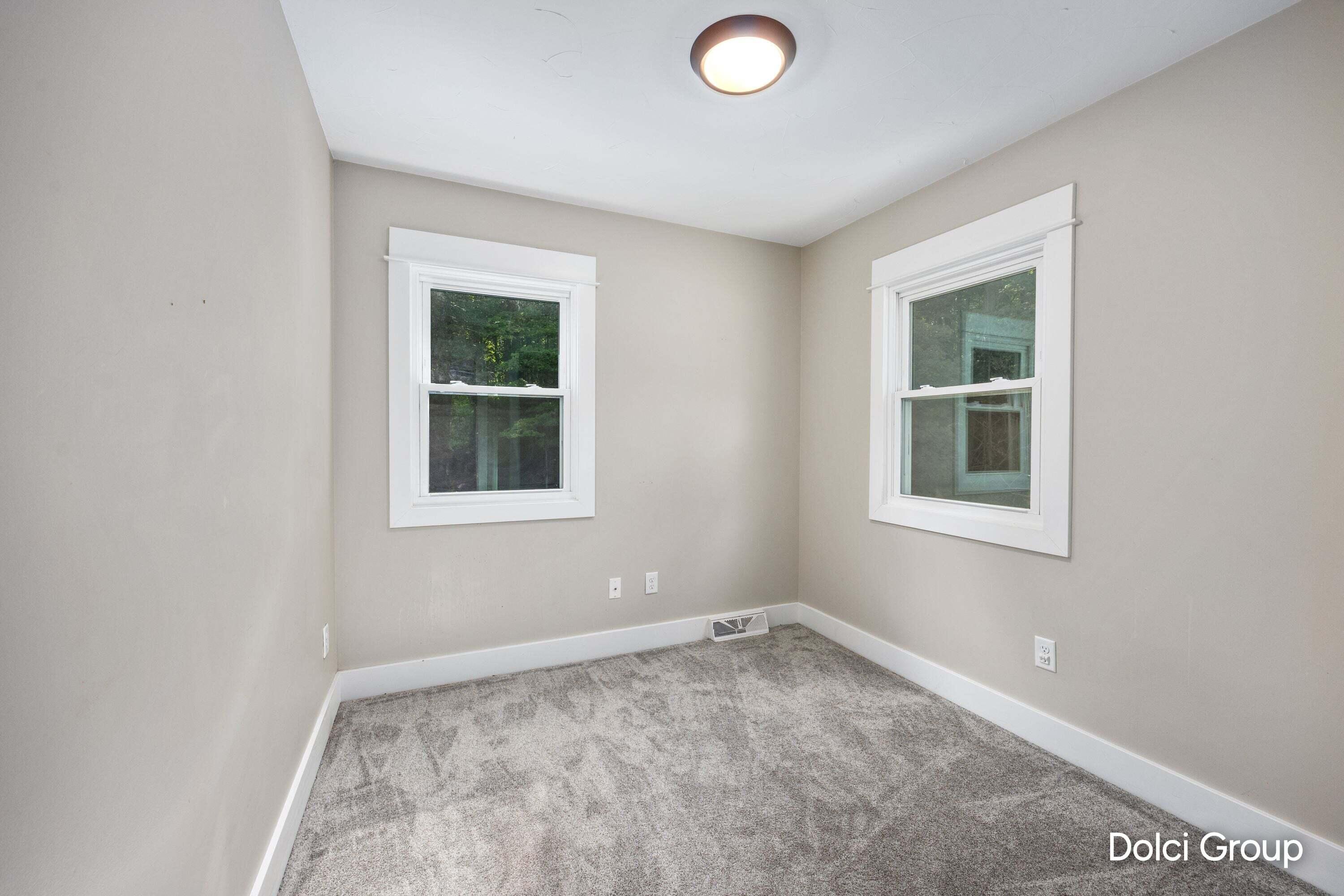 2198 Trillium Lane NW Grand Rapids MI 49534