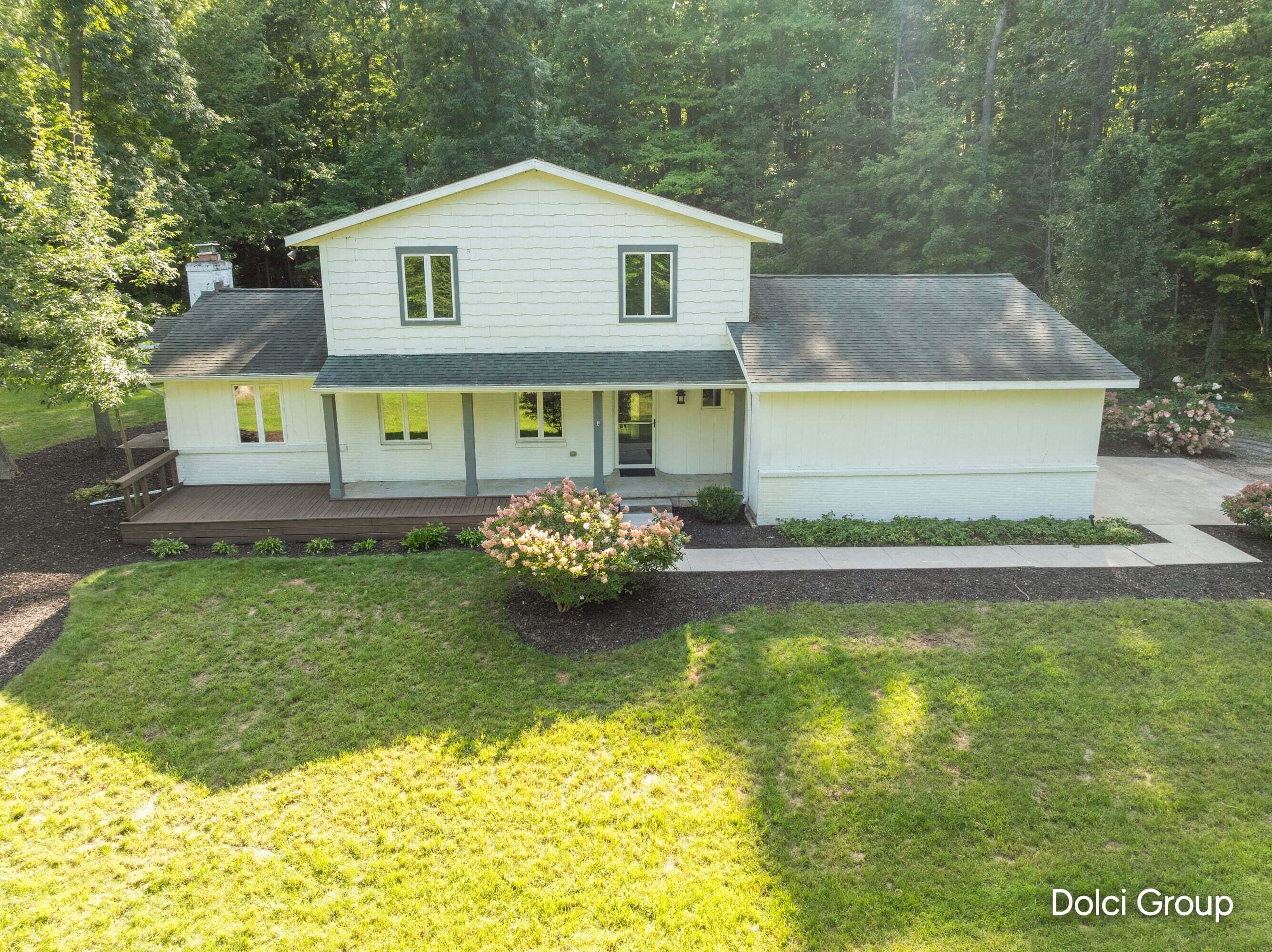 2198 Trillium Lane NW Grand Rapids MI 49534