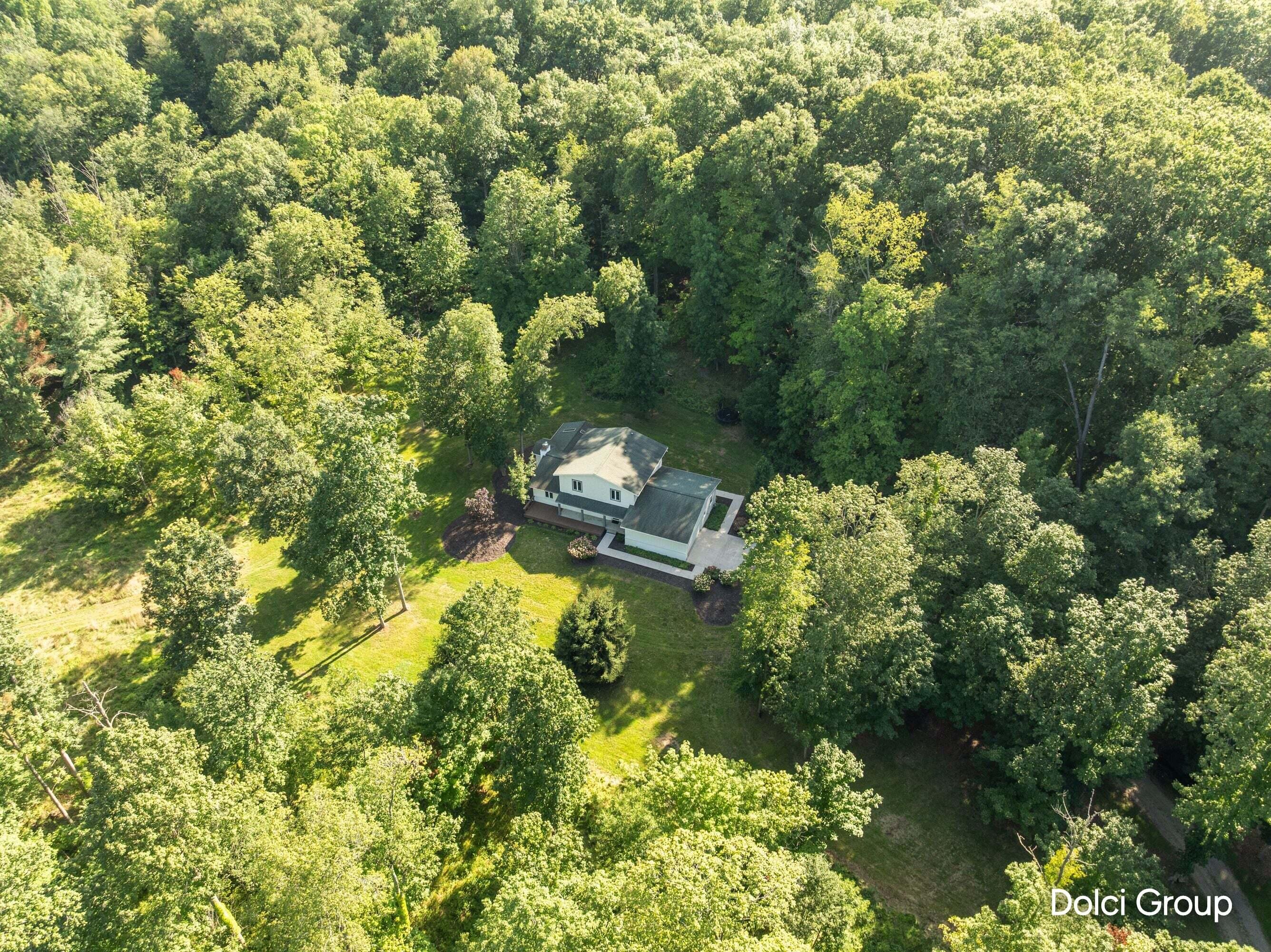 2198 Trillium Lane NW Grand Rapids MI 49534
