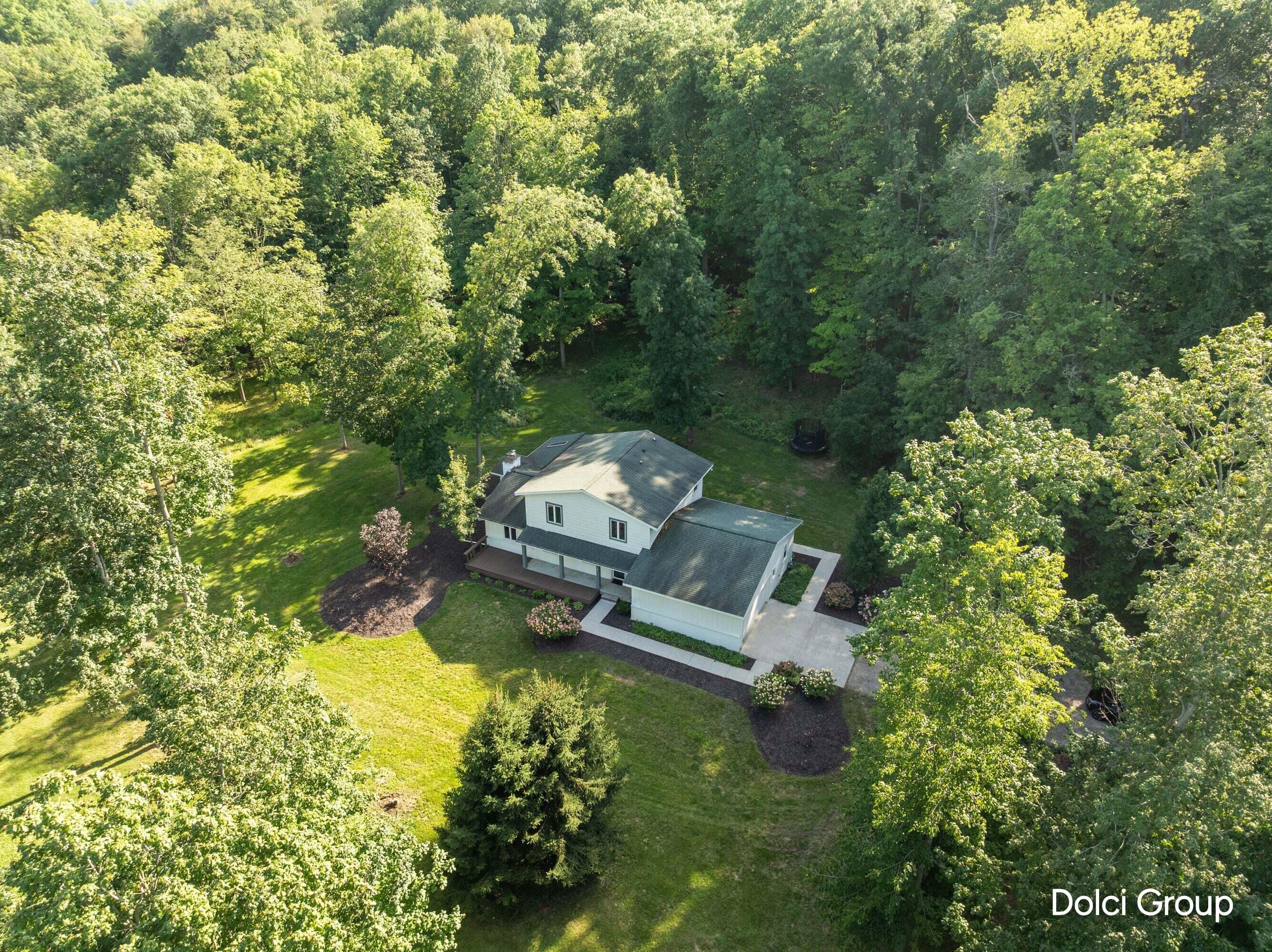 2198 Trillium Lane NW Grand Rapids MI 49534