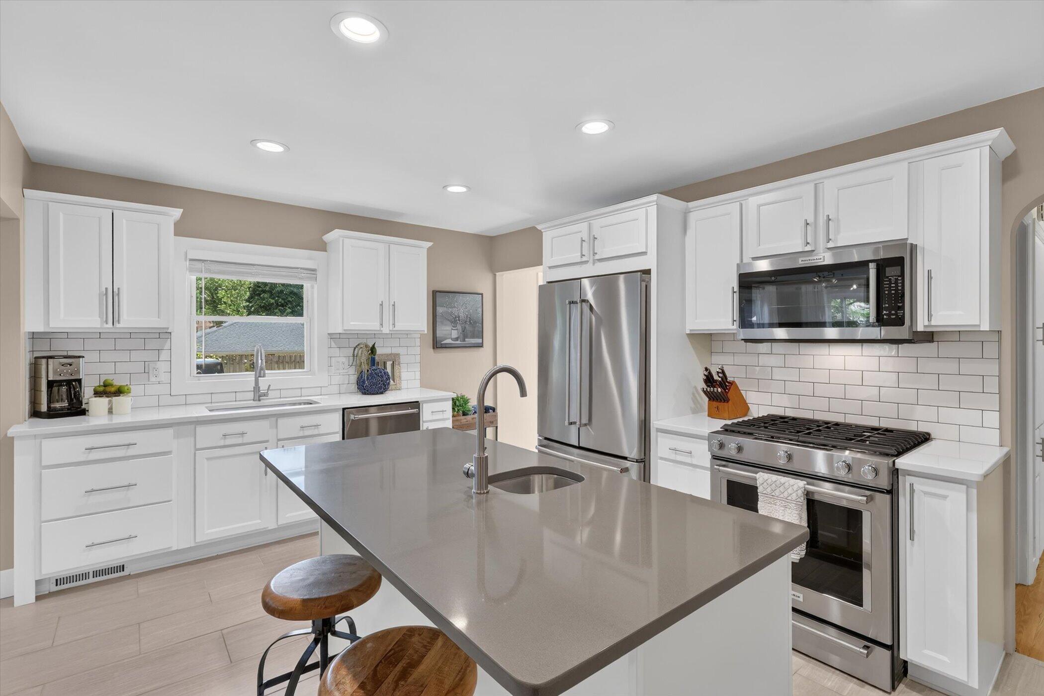 2507 Linden Avenue SE Grand Rapids MI 49507