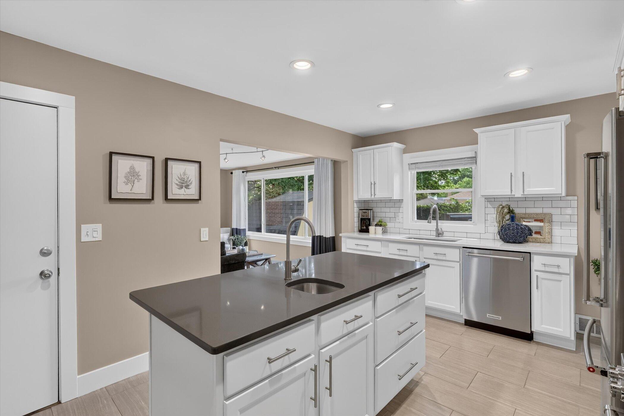 2507 Linden Avenue SE Grand Rapids MI 49507