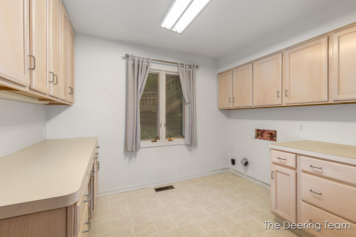 2665 Sharon Avenue Holland MI 49424