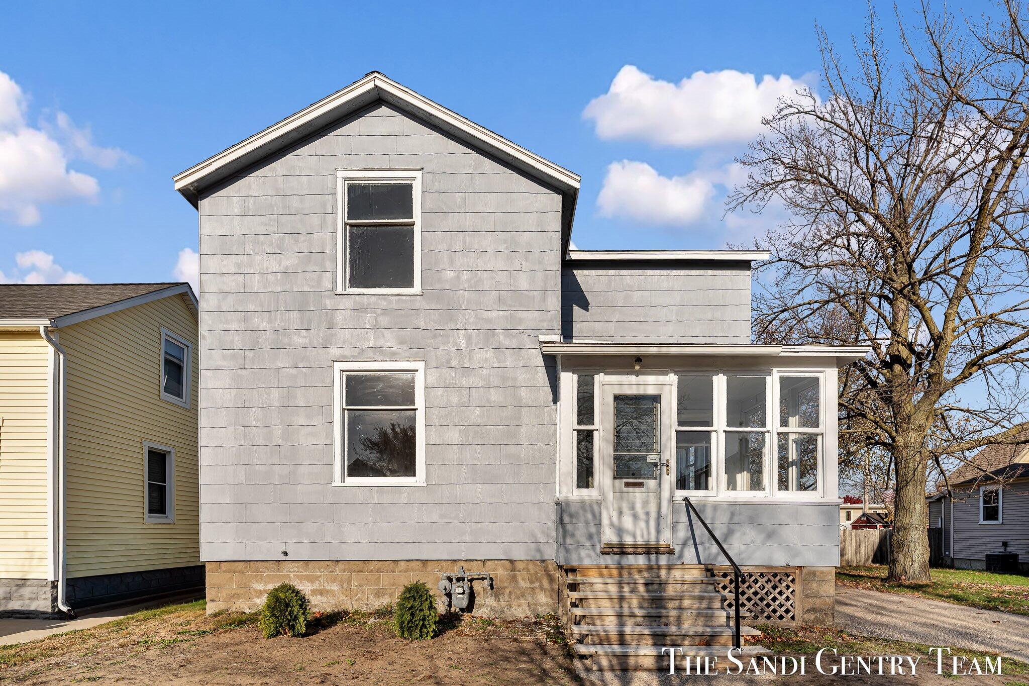 317 Elliott Avenue Grand Haven MI 49417